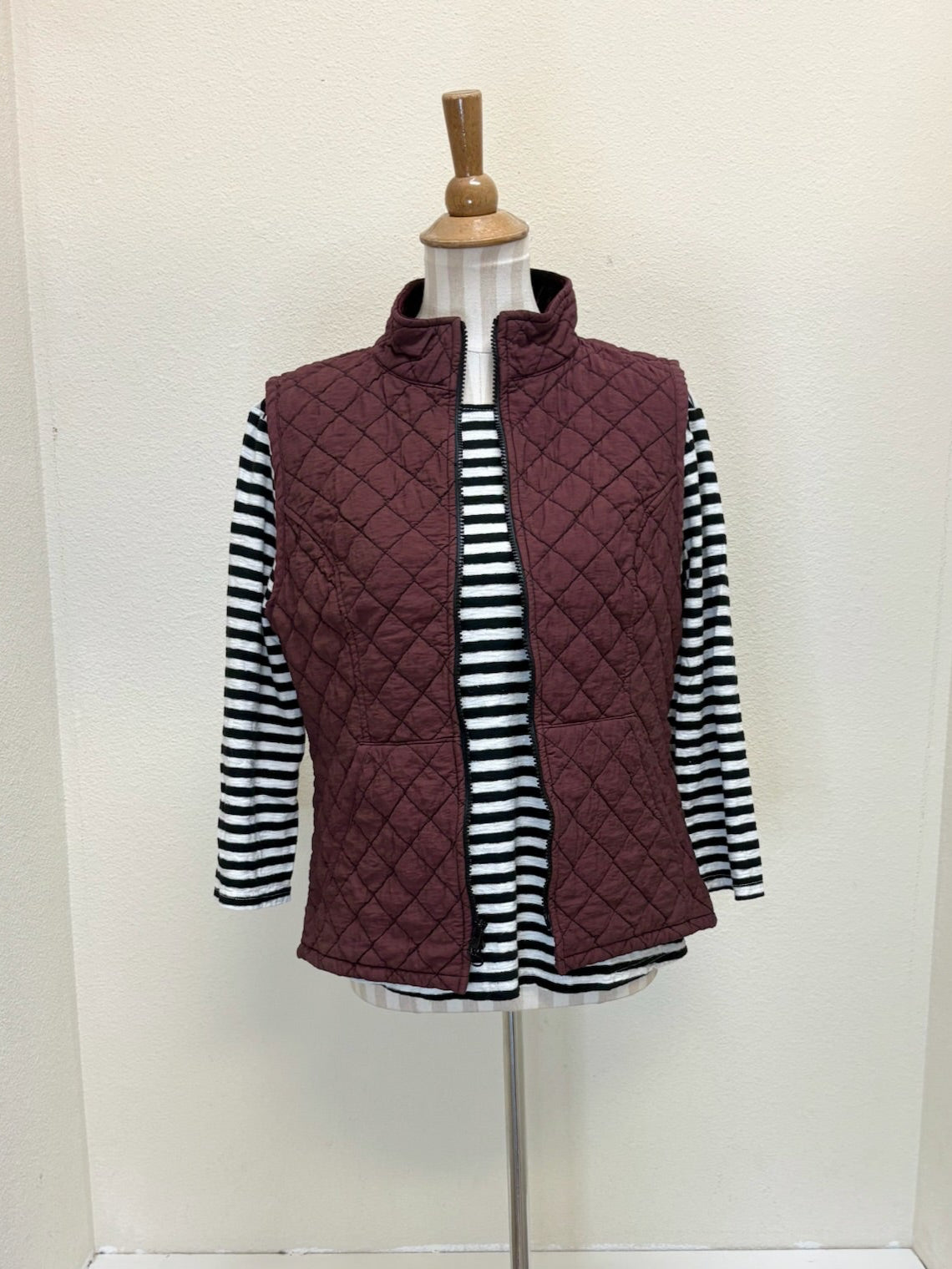 CUT LOOSE - Quilted Parachute Zip Vest - 6595655