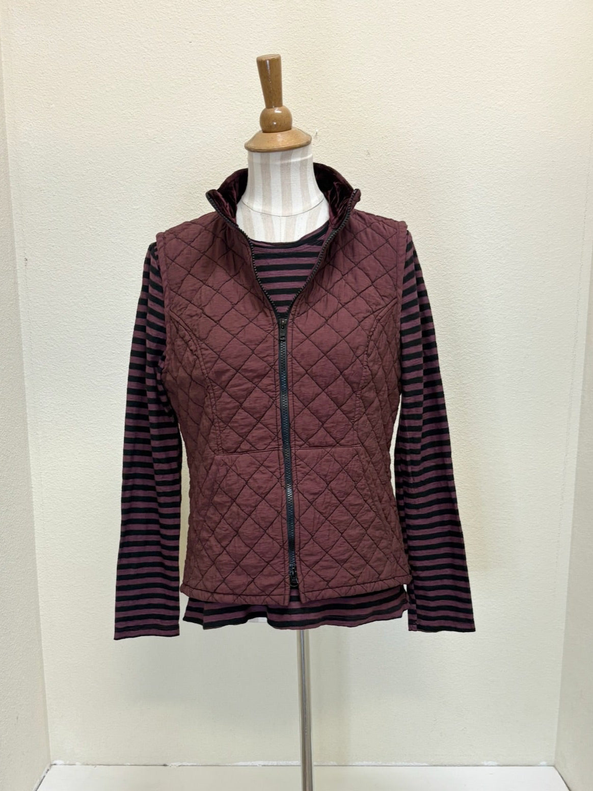 CUT LOOSE - Quilted Parachute Zip Vest - 6595655