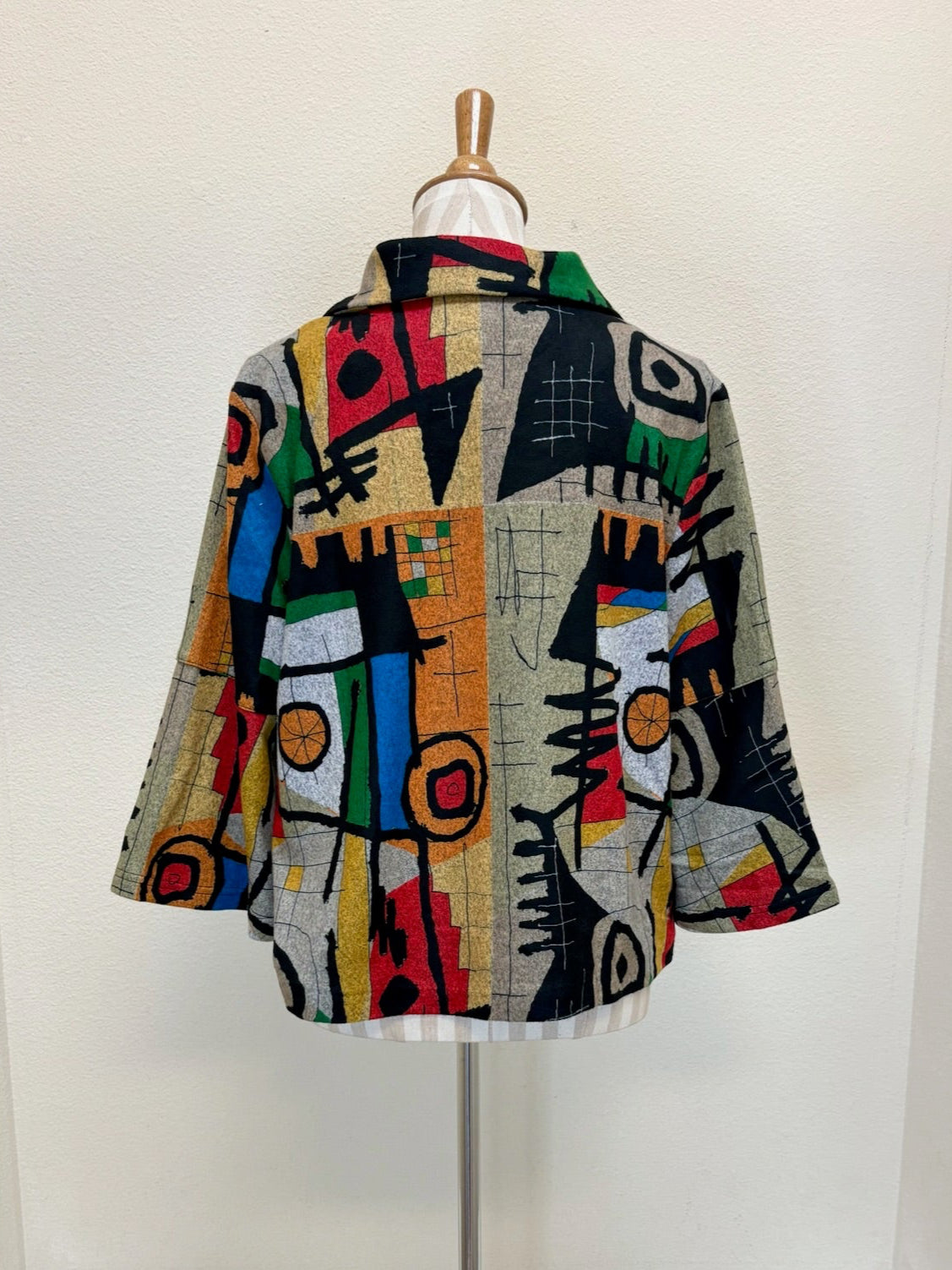 DAMEE COLORFUL ART CROPPED JKT - 5005-MLT