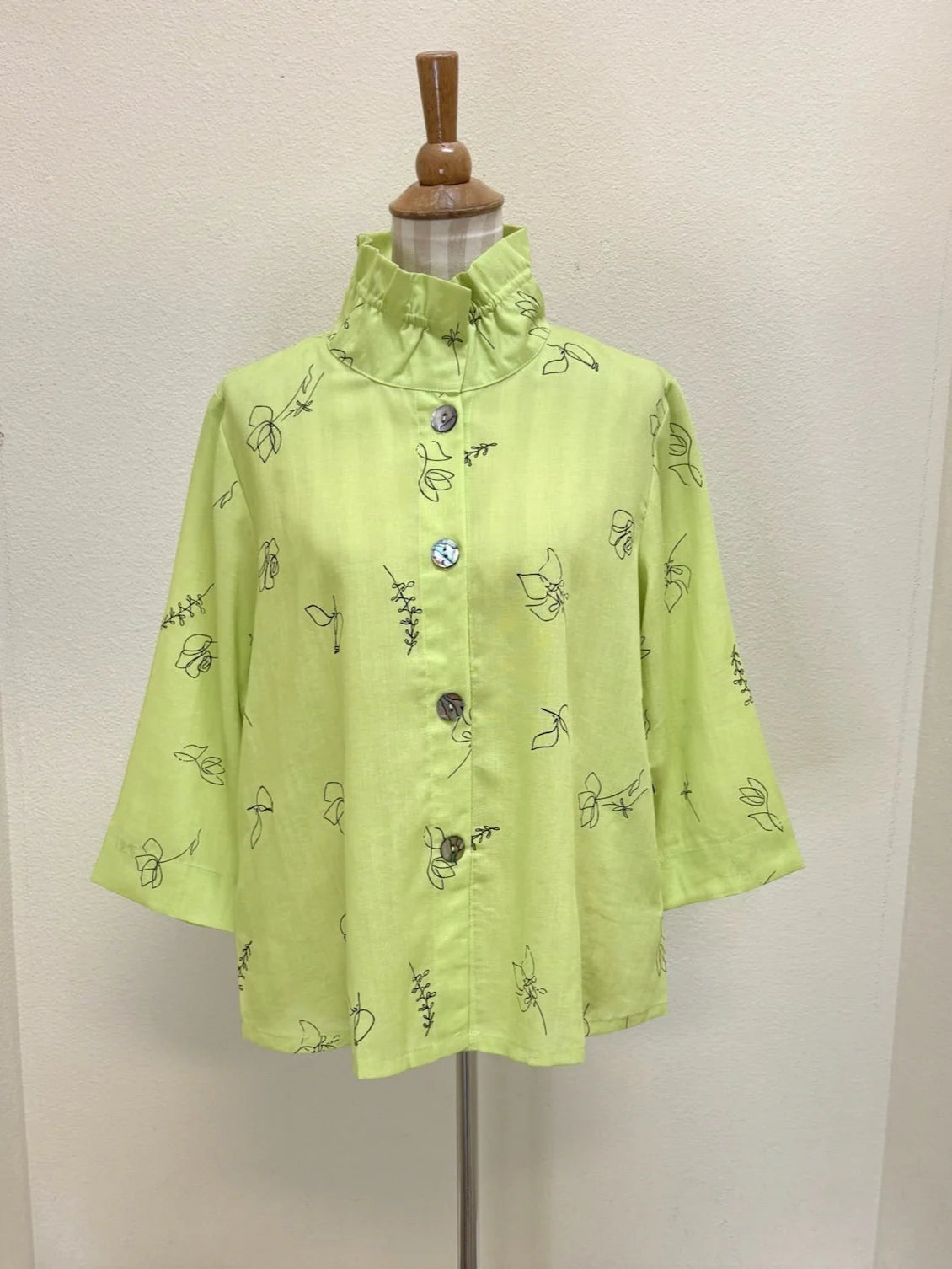 Fridaze AA132 - Susan's Linen Jacket