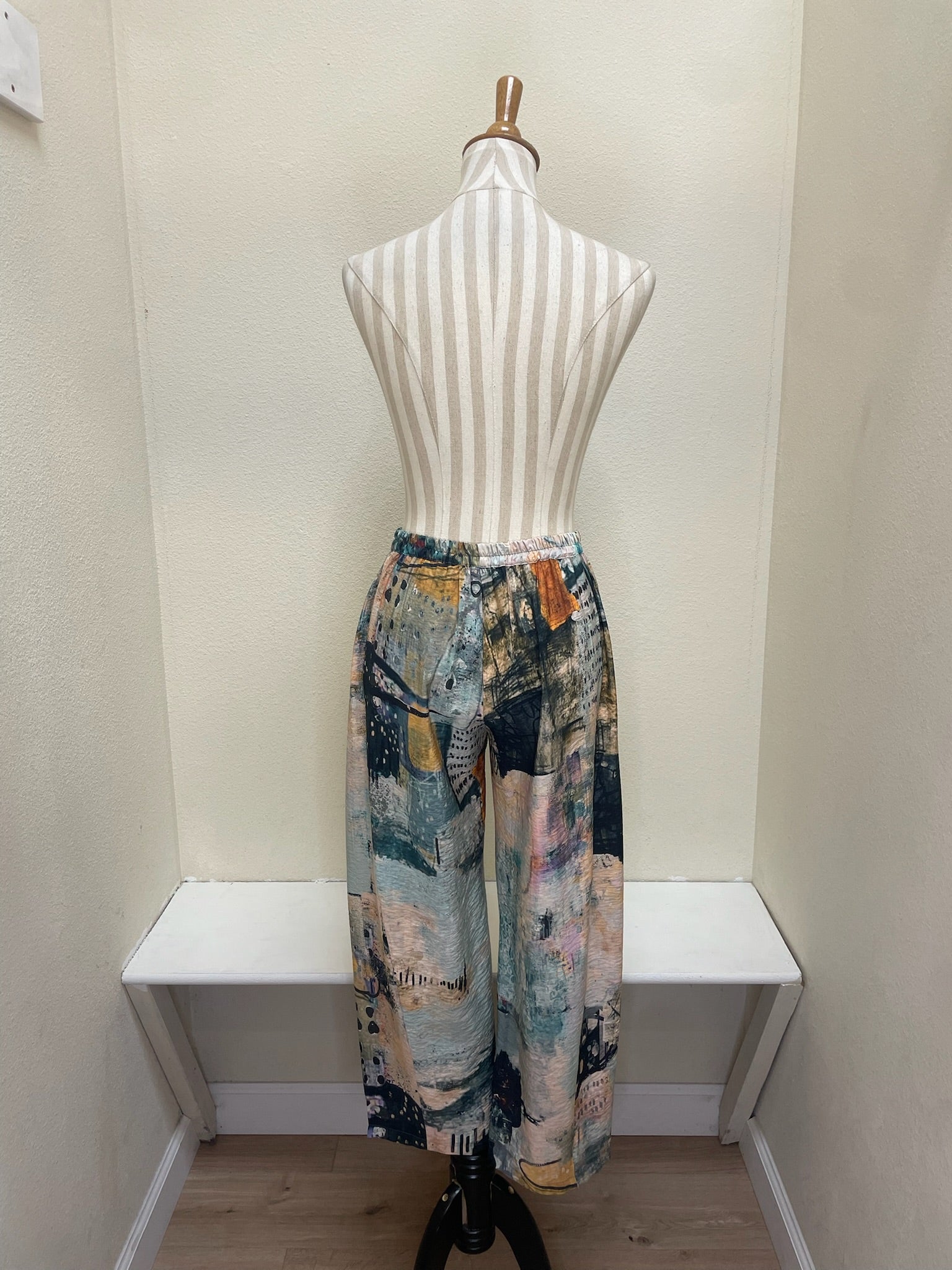 3 Potato Pant - A19 - MUTIA