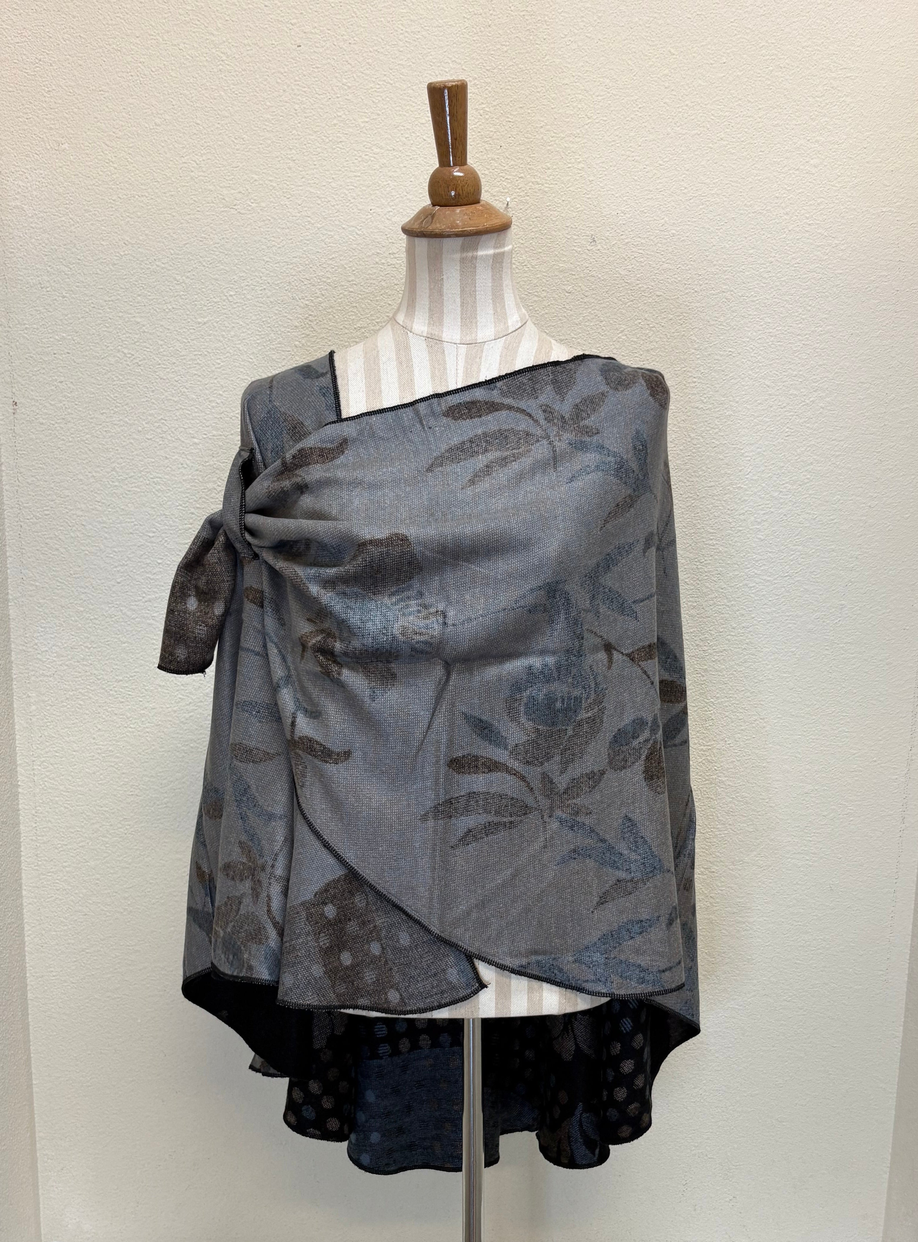 Rapti Cashmere Buckle Shawl - PRINT 14