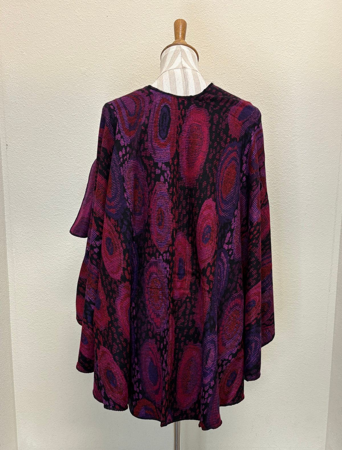 Rapti Cashmere Buckle Shawl - PRINT 69