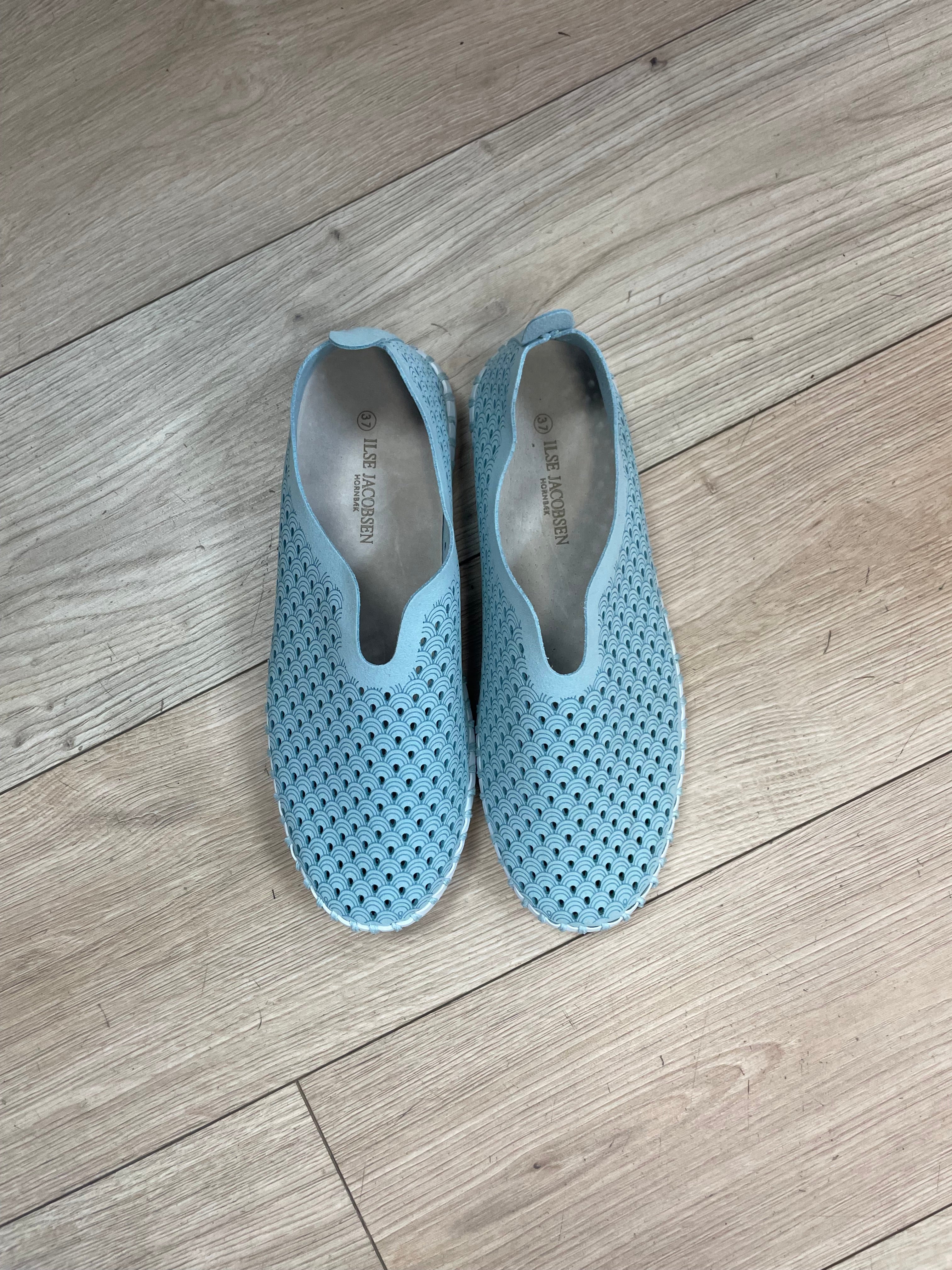 Ilse Jacobsen Tulips Flats - ASH BLUE