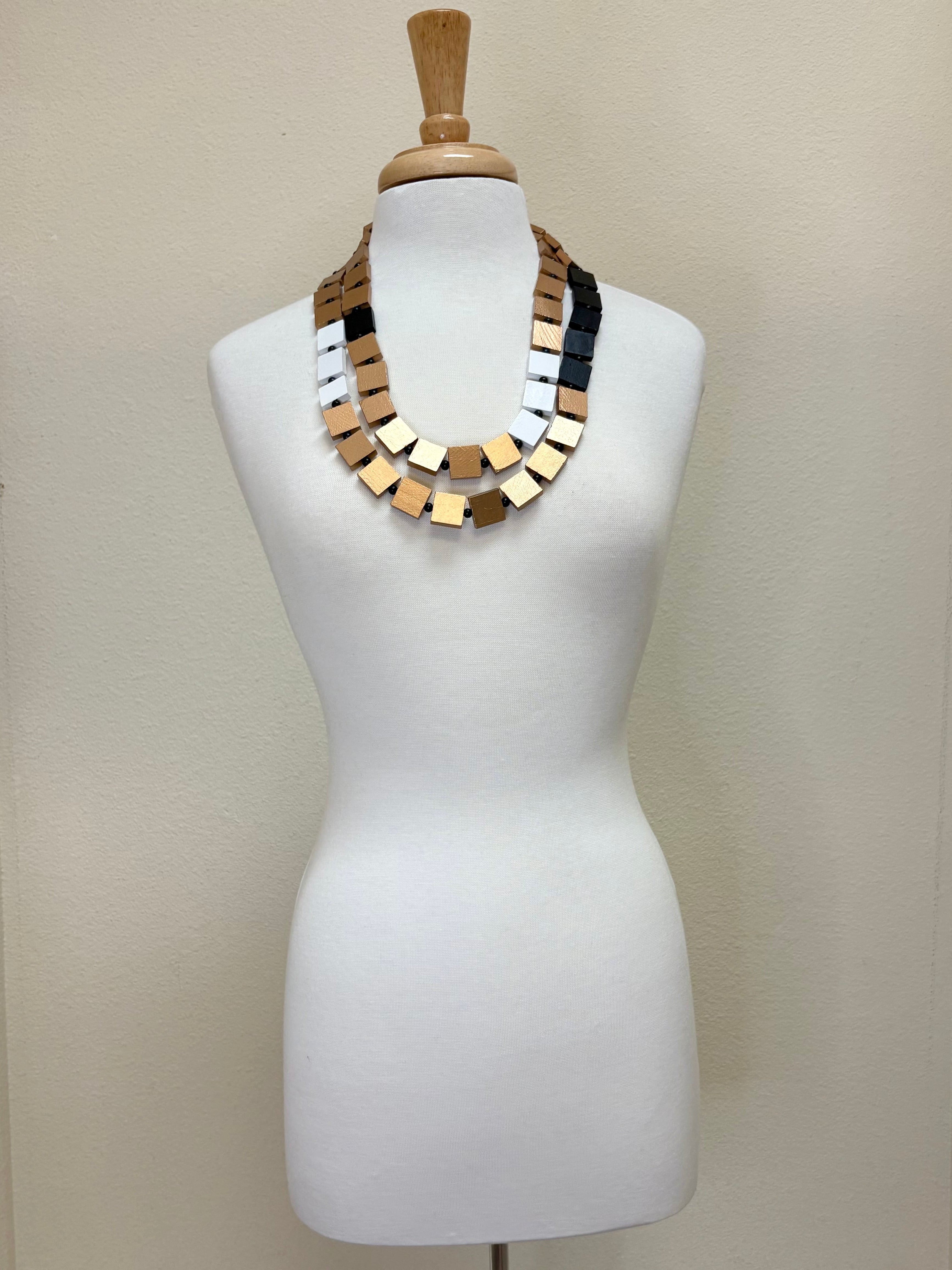 JIANHUI LONDON Multicolor Square Block Necklace