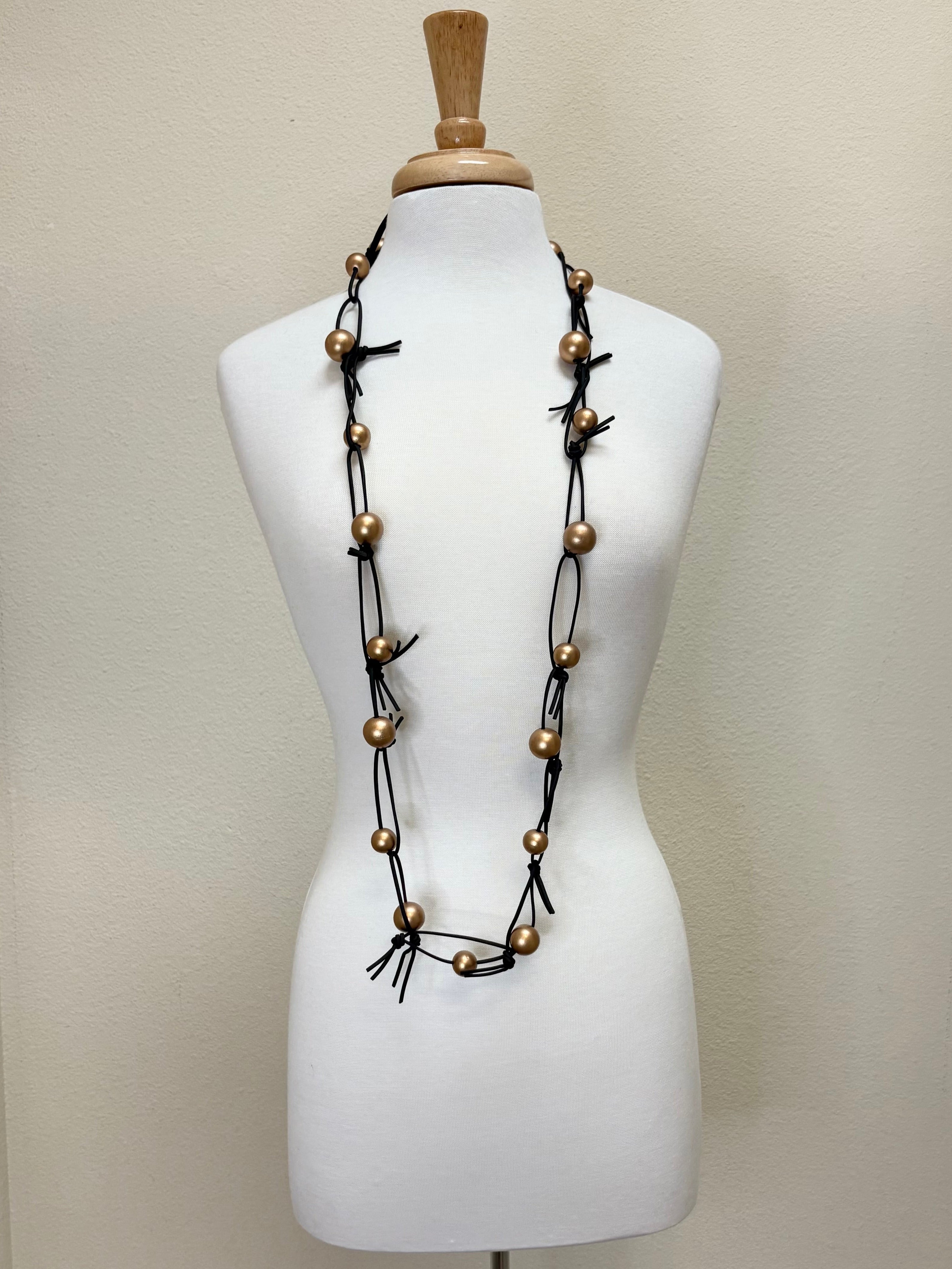 JIANHUI LONDON Gold Round Beads On Leatherette Chain Necklace
