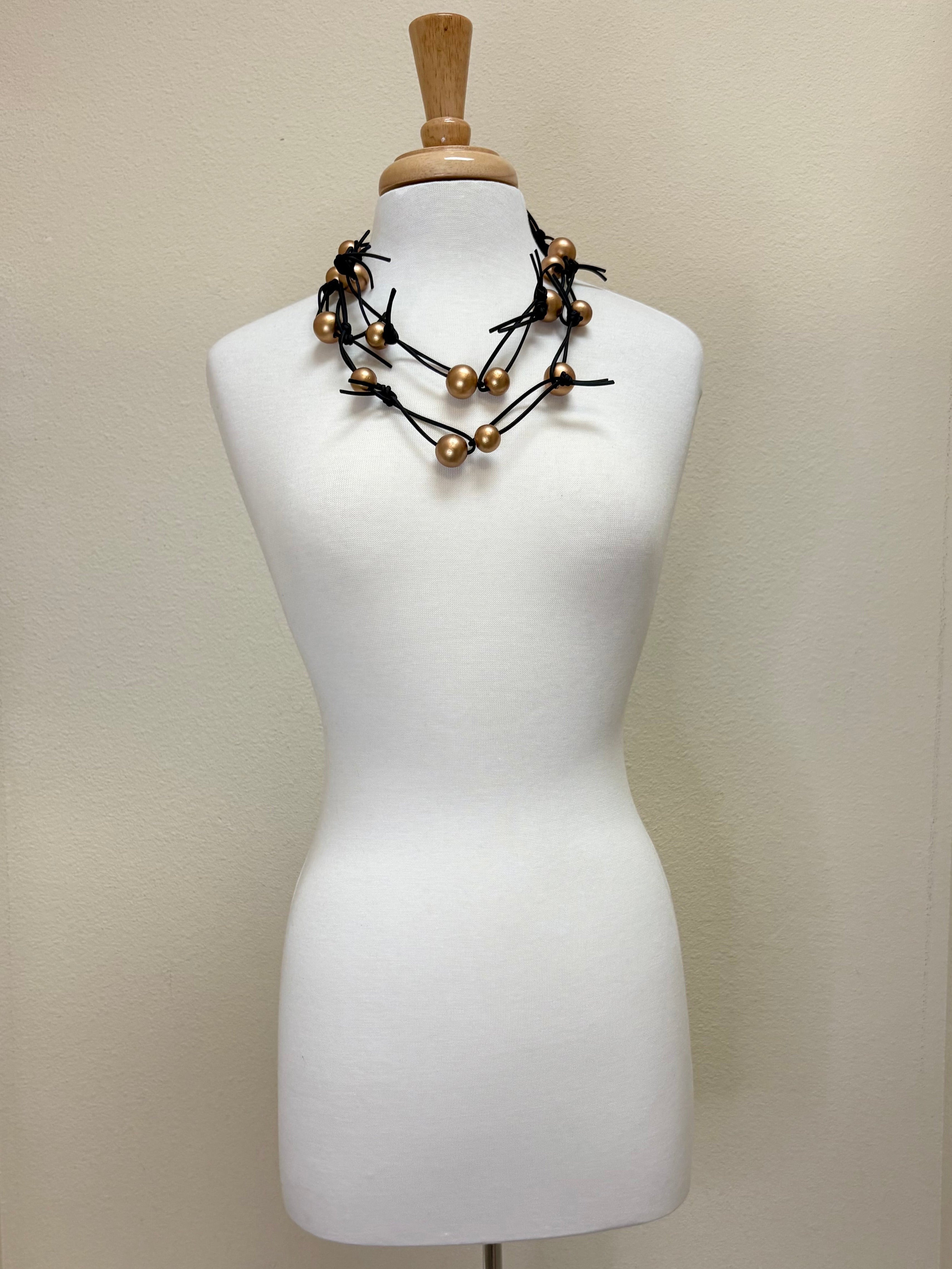 JIANHUI LONDON Gold Round Beads On Leatherette Chain Necklace