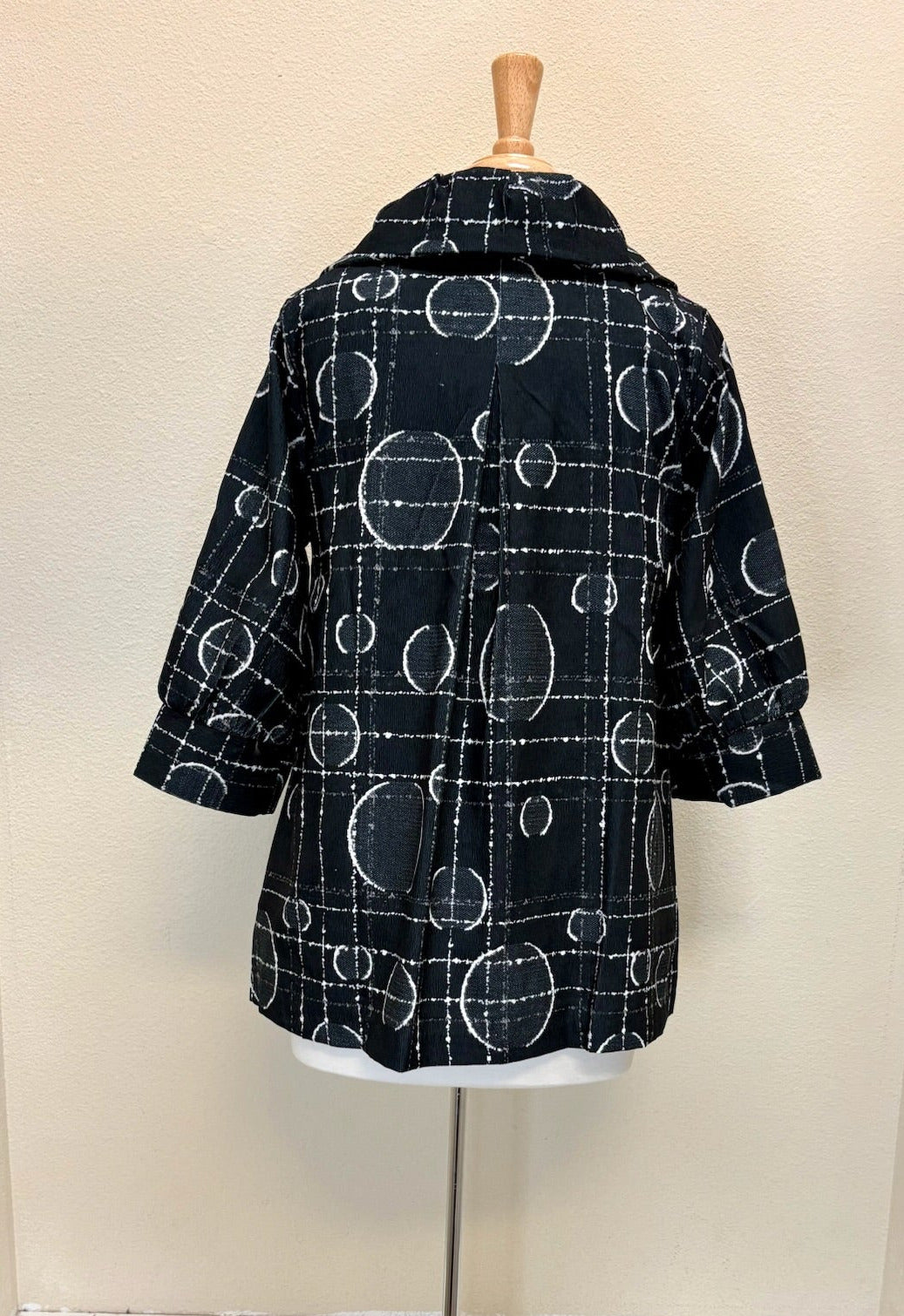 DAMEE DOTS & LINES MICRO-CORD SWING JKT - 5011-BLK