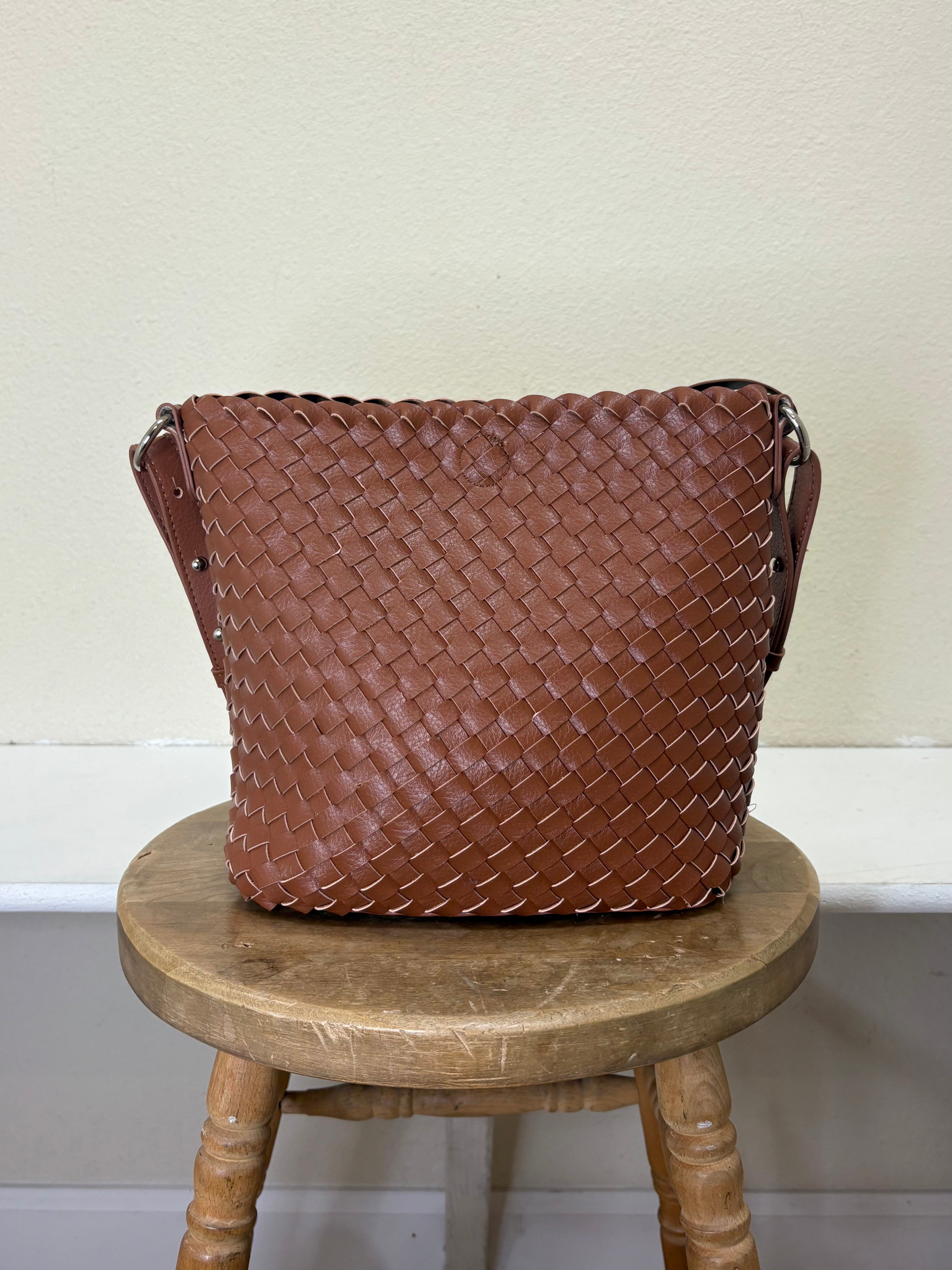 Ilse Jacobsen Reversible Cross Tote -  BURNT CARMEL/METALLIC BROWN