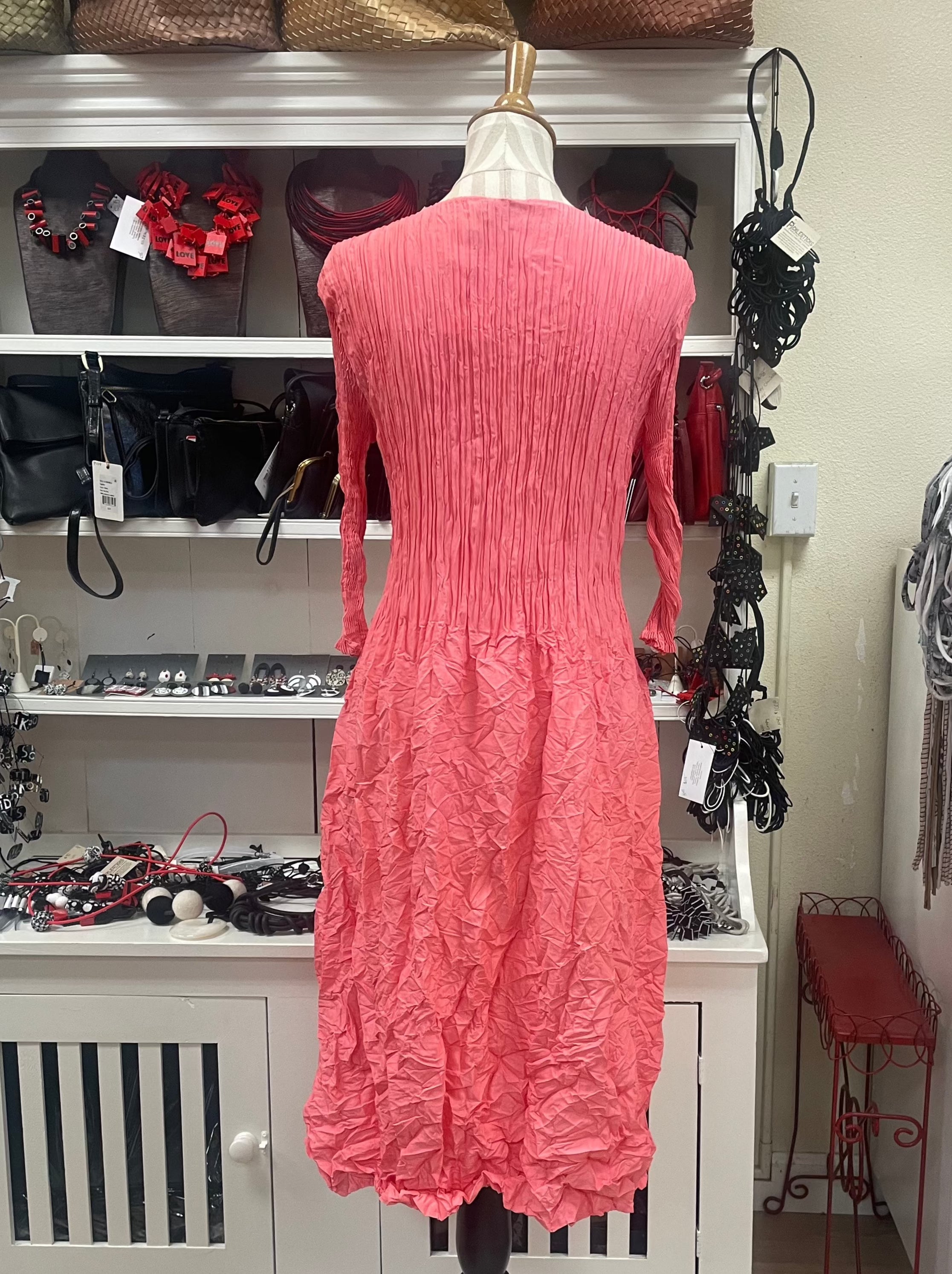 Alquema 3/4 Sleeve Smash Pocket  Dress - PEACH