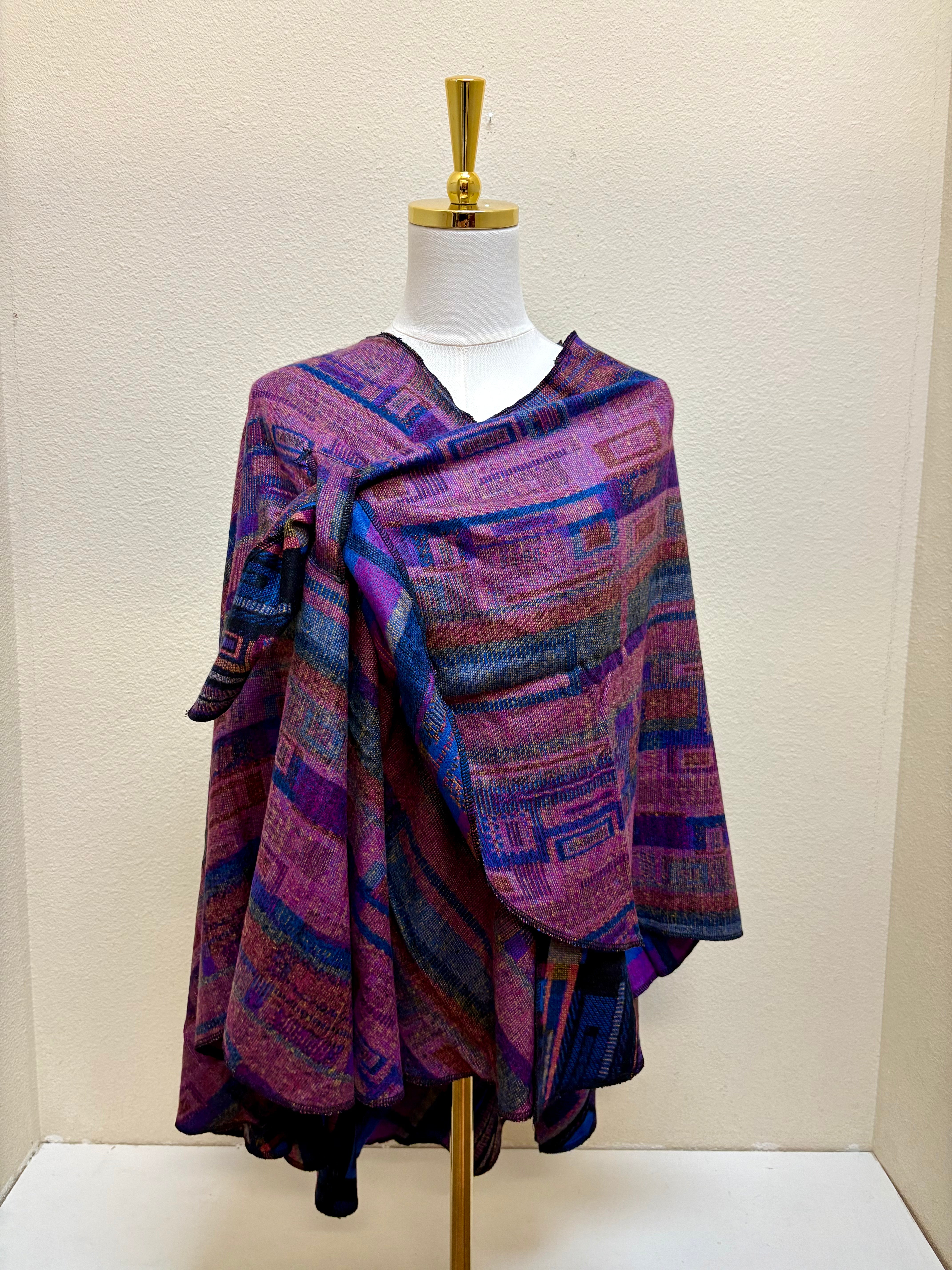 Rapti Cashmere Buckle Shawl - PRINT 10