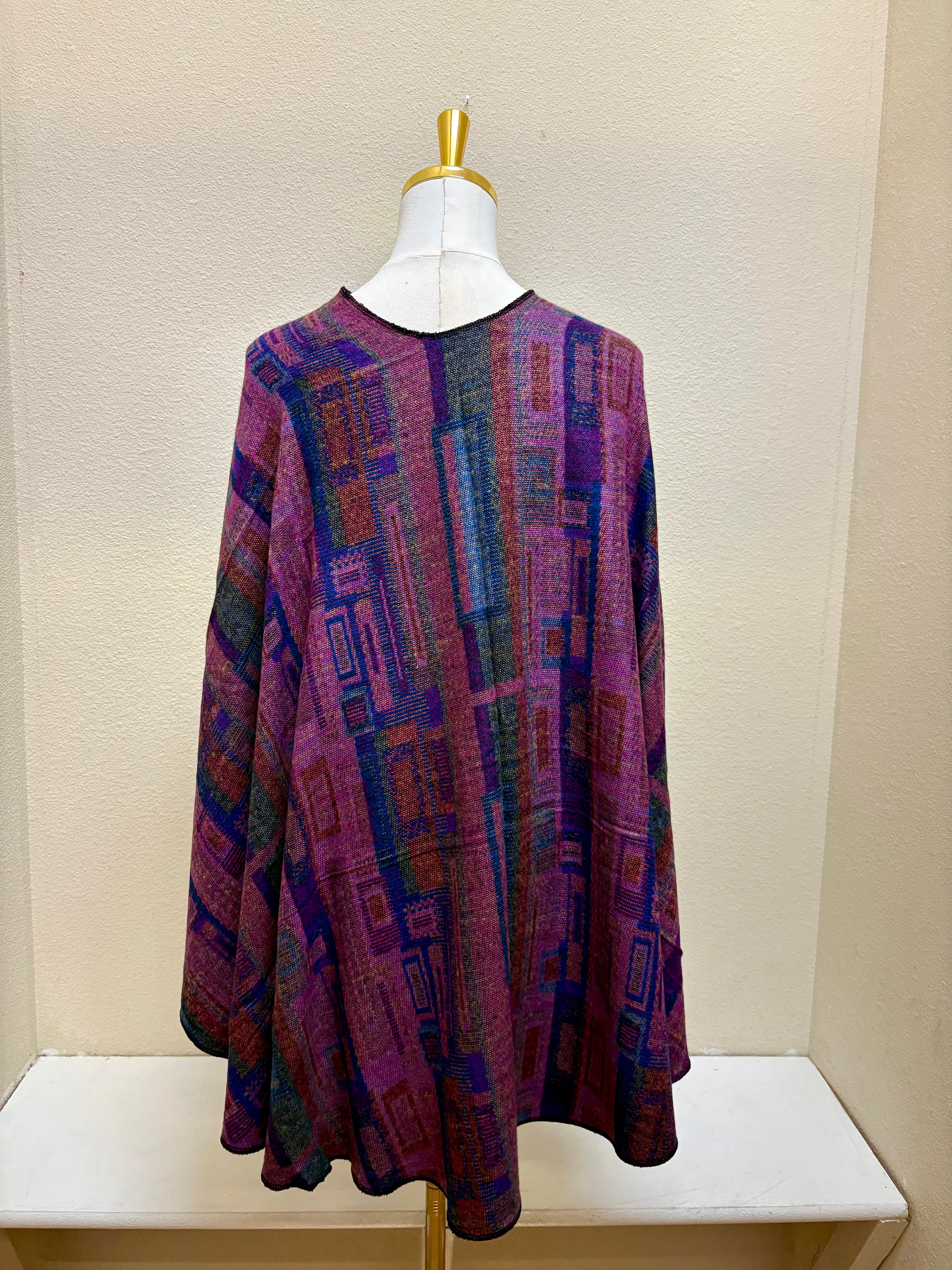 Rapti Cashmere Buckle Shawl - PRINT 10
