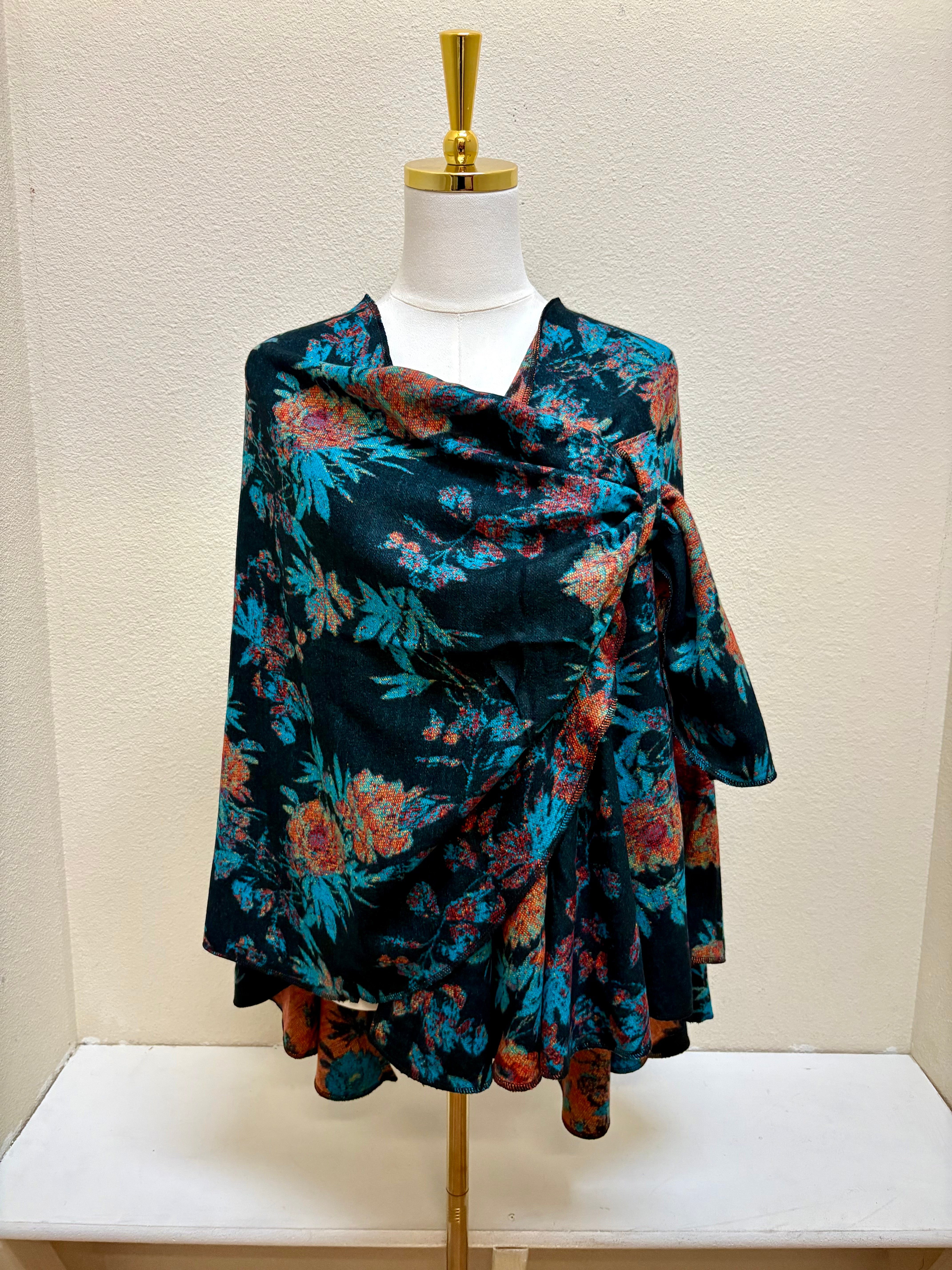 Rapti Cashmere Buckle Shawl - PRINT 85