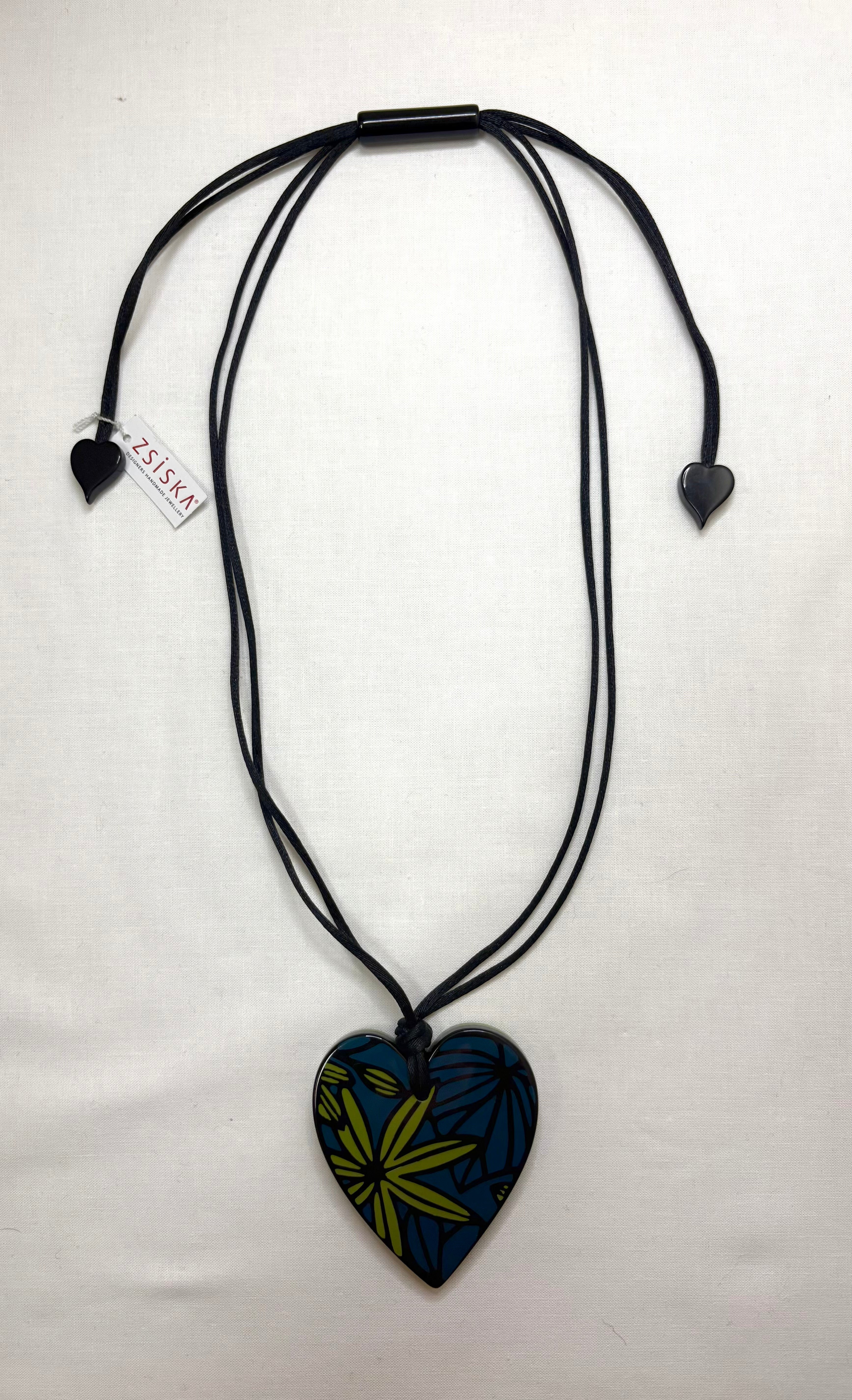 ZSISKA Prima Olive Green & Dark Green Heart Pendant Necklace