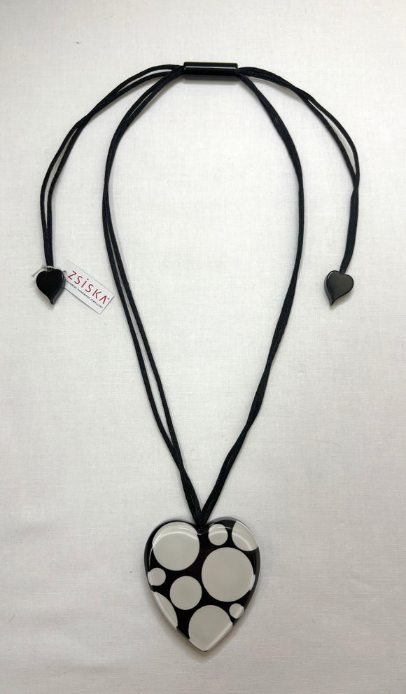 ZSISKA Prima Black & White Spotted Heart Pendant Necklace
