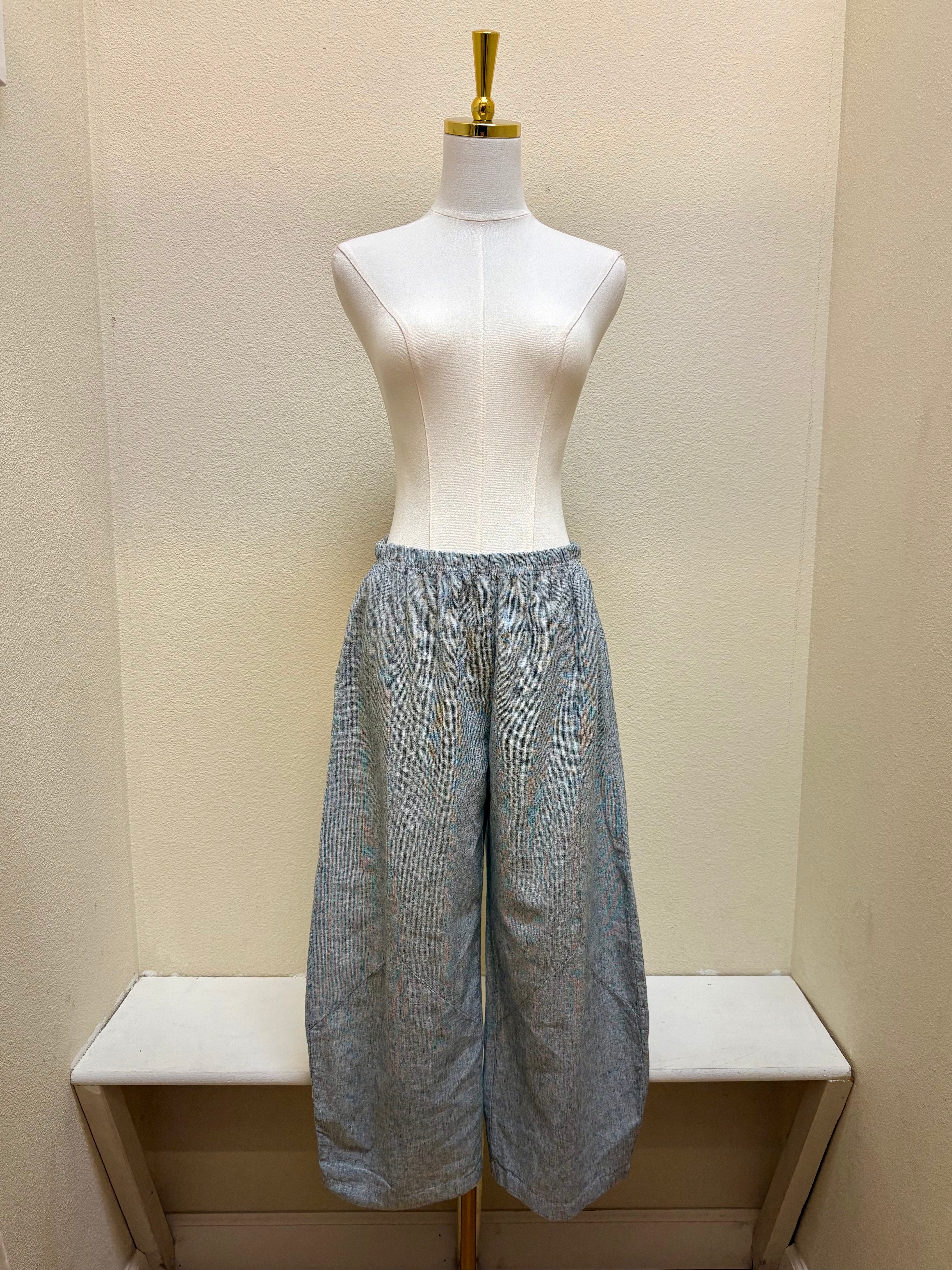 CUT LOOSE Crosshatch Barrel Crop - 4192431