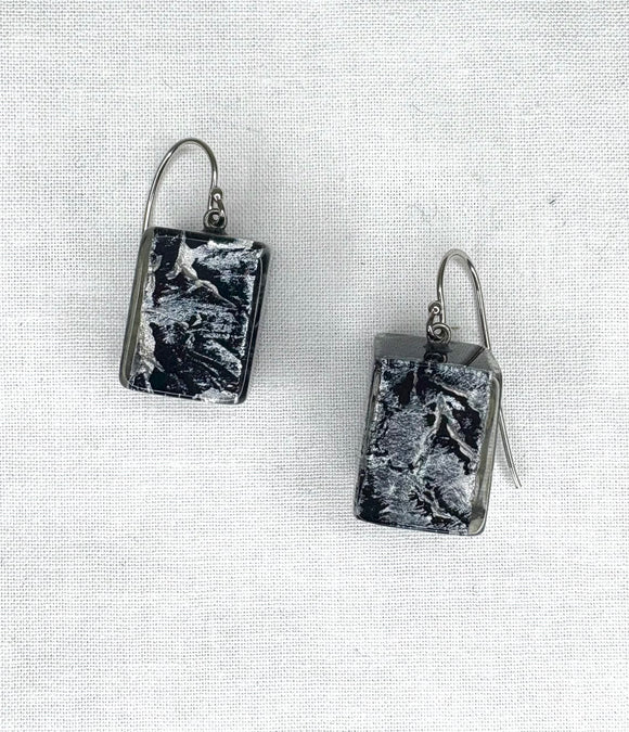 ZSISKA Metallic Black & Silver Cube Earring