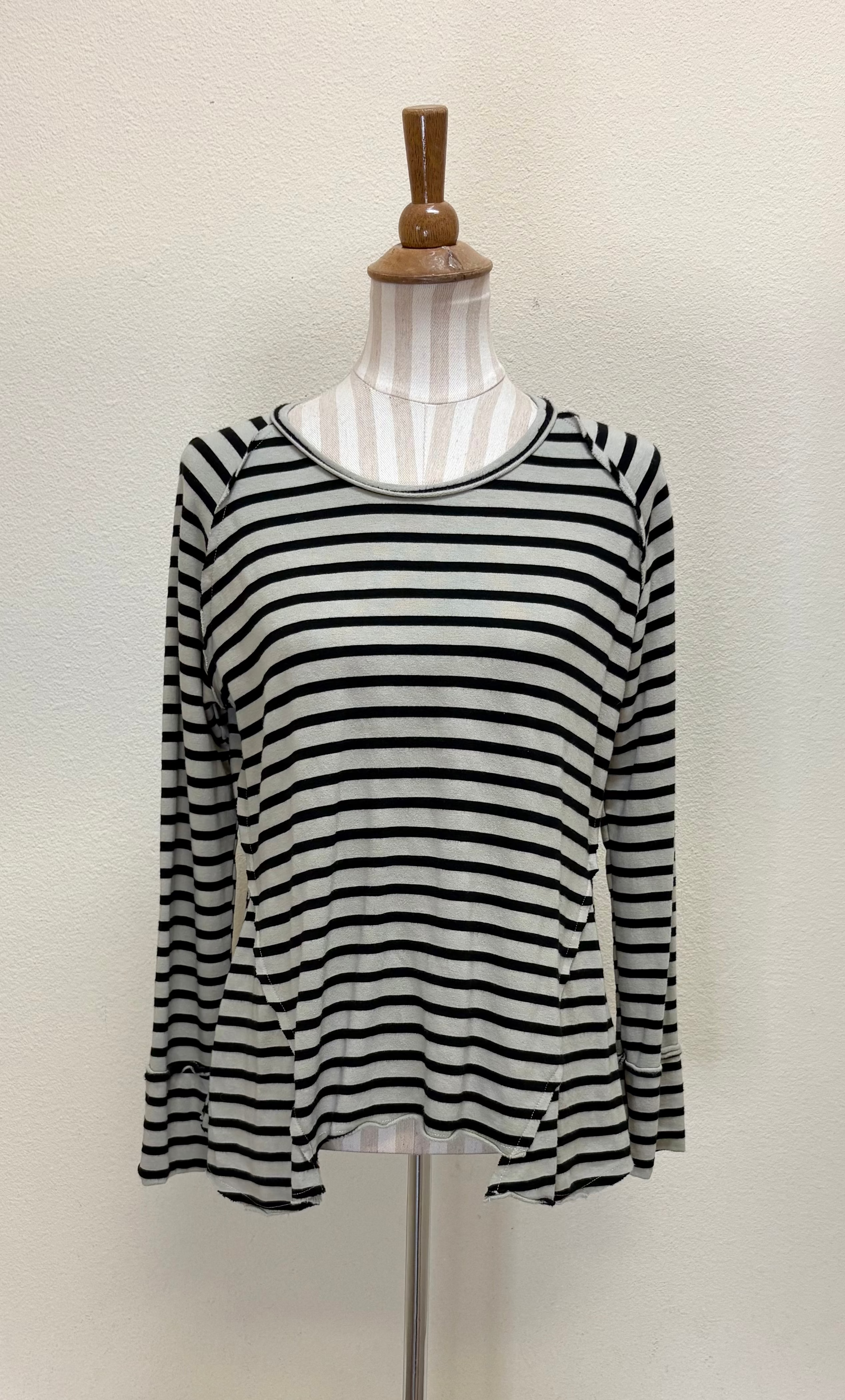 CUT LOOSE Black Stripe Fleece Gore Top - 7247913 - LENTIL - S ONLY