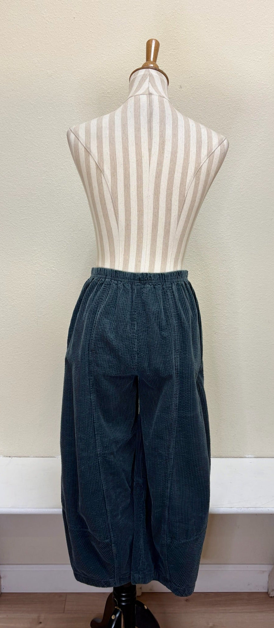 CUT LOOSE Lux Cord Lantern Pant - 1892388 - GULL