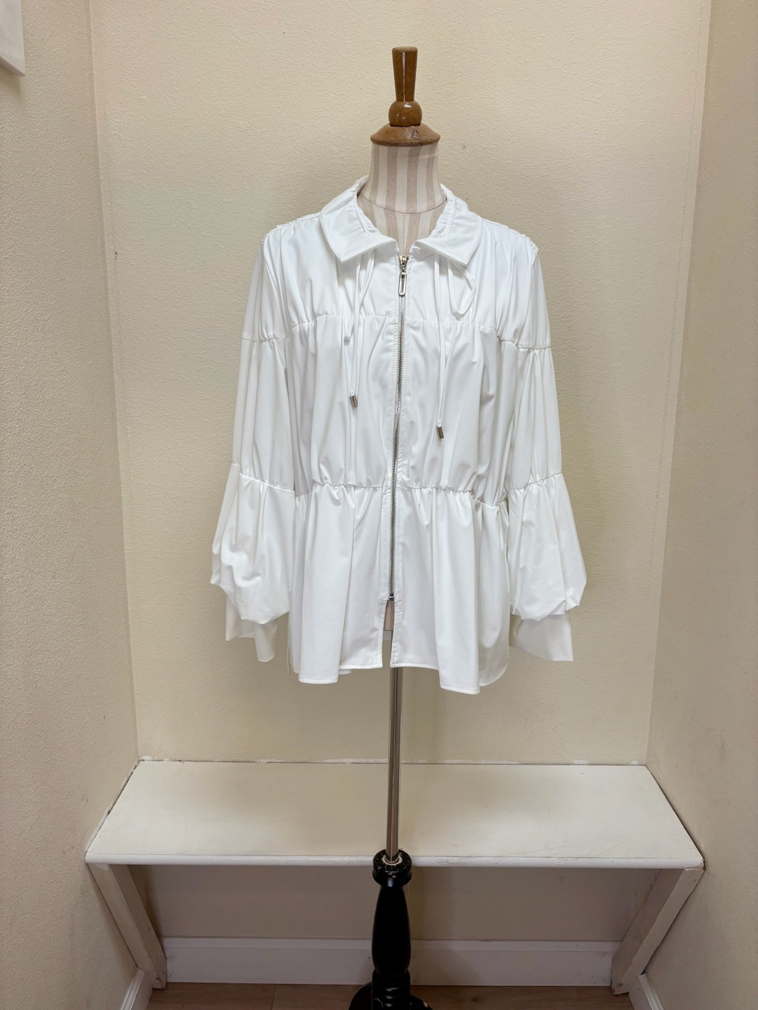 IC COLLECTION Jacket- 1395J- WHITE