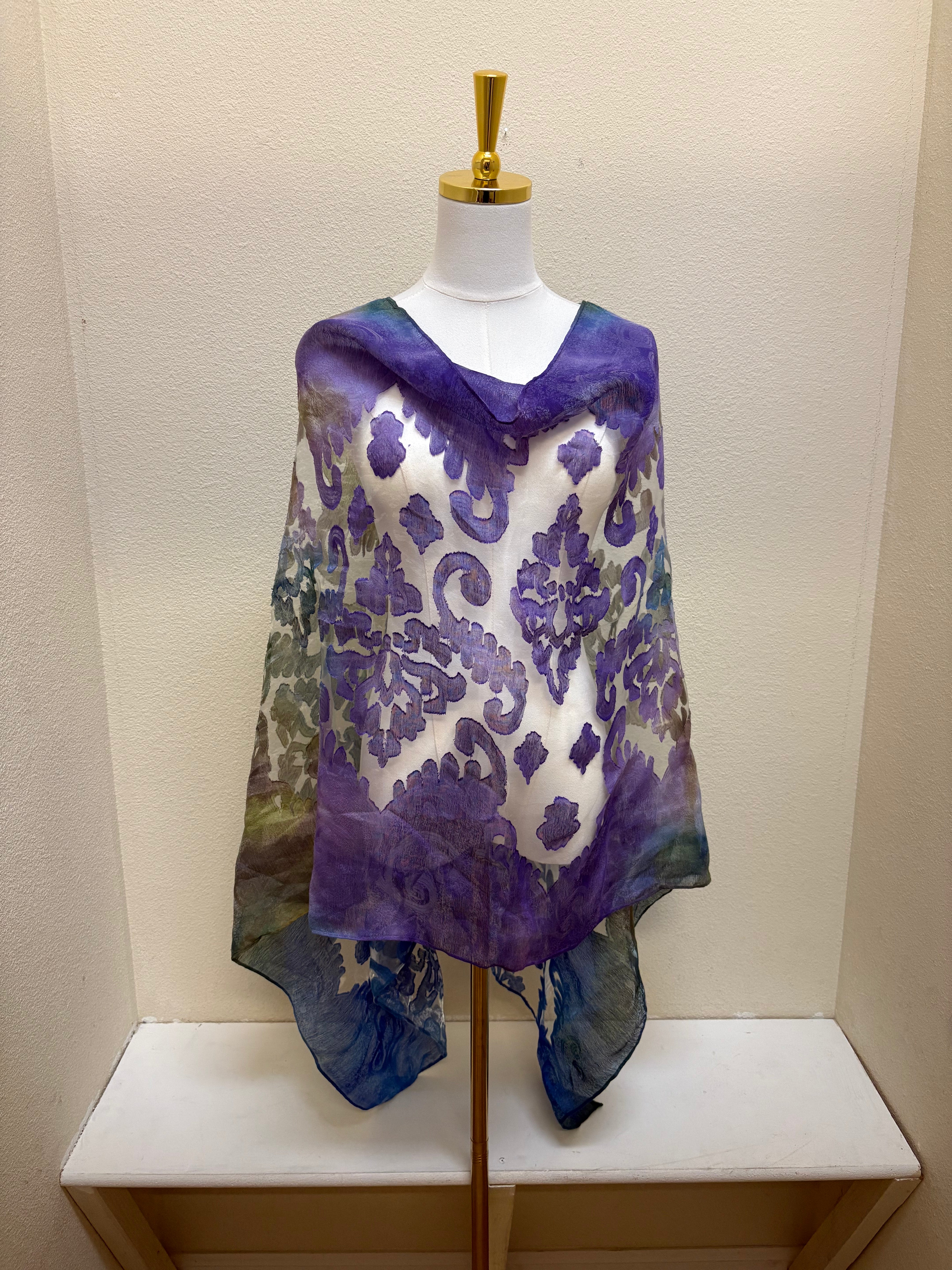 Spain In America Poncho - PRINT 17