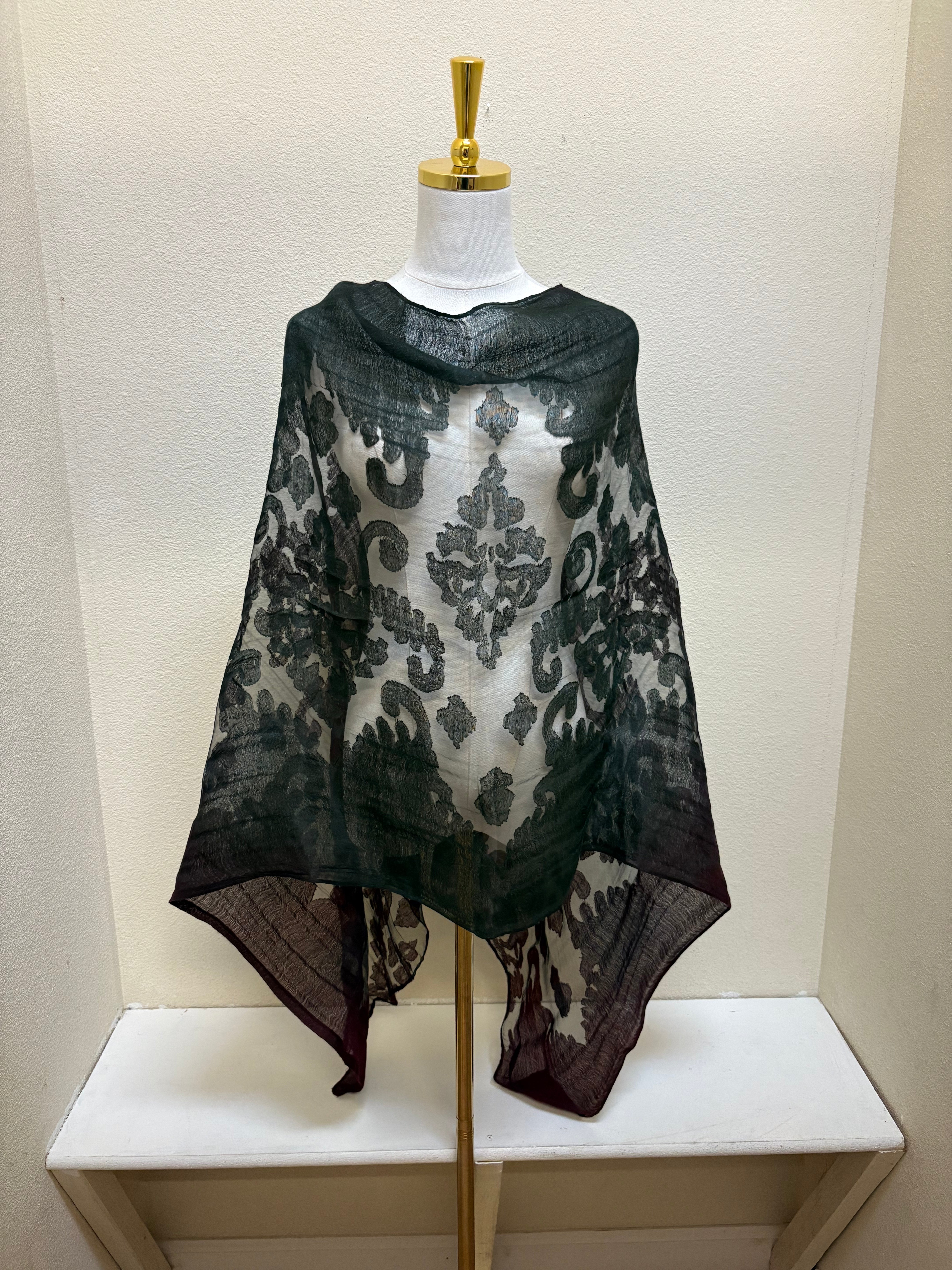 Spain In America Poncho - PRINT 7