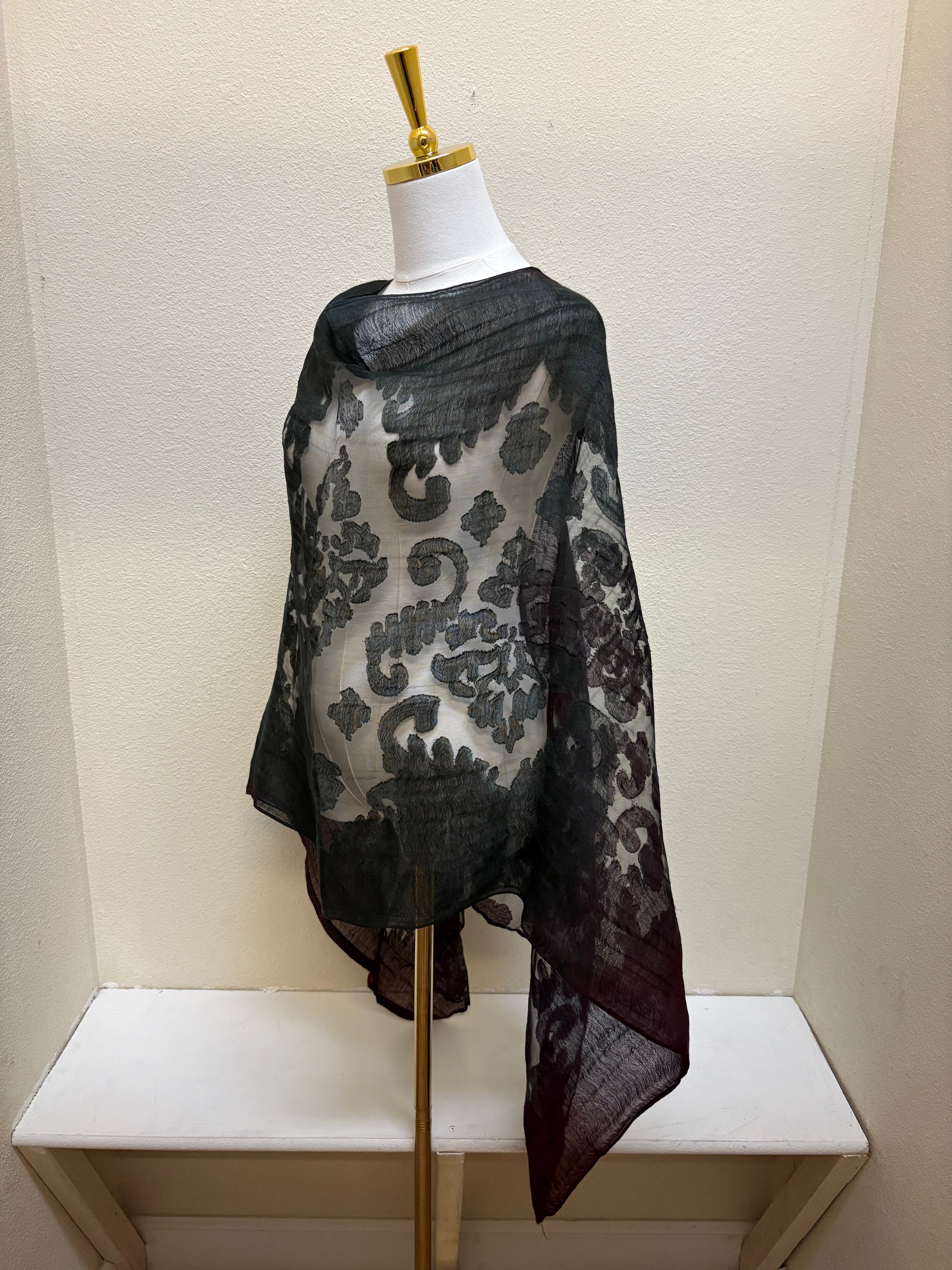 Spain In America Poncho - PRINT 7