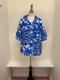 DAMEE ABSTRACT PATTERN MID SWING JKT - 4808-BLU - S ONLY