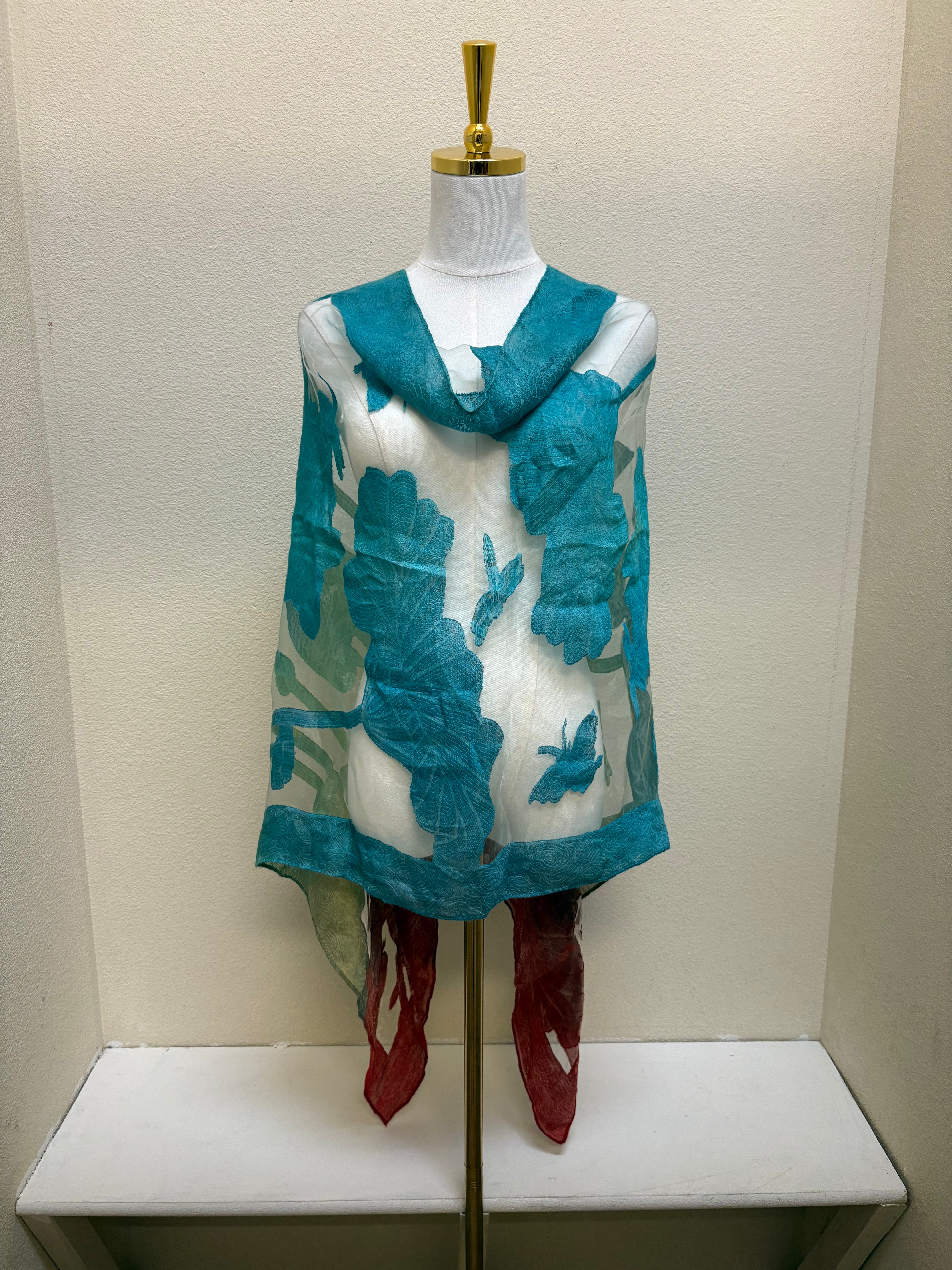 Spain In America Poncho - PRINT 34