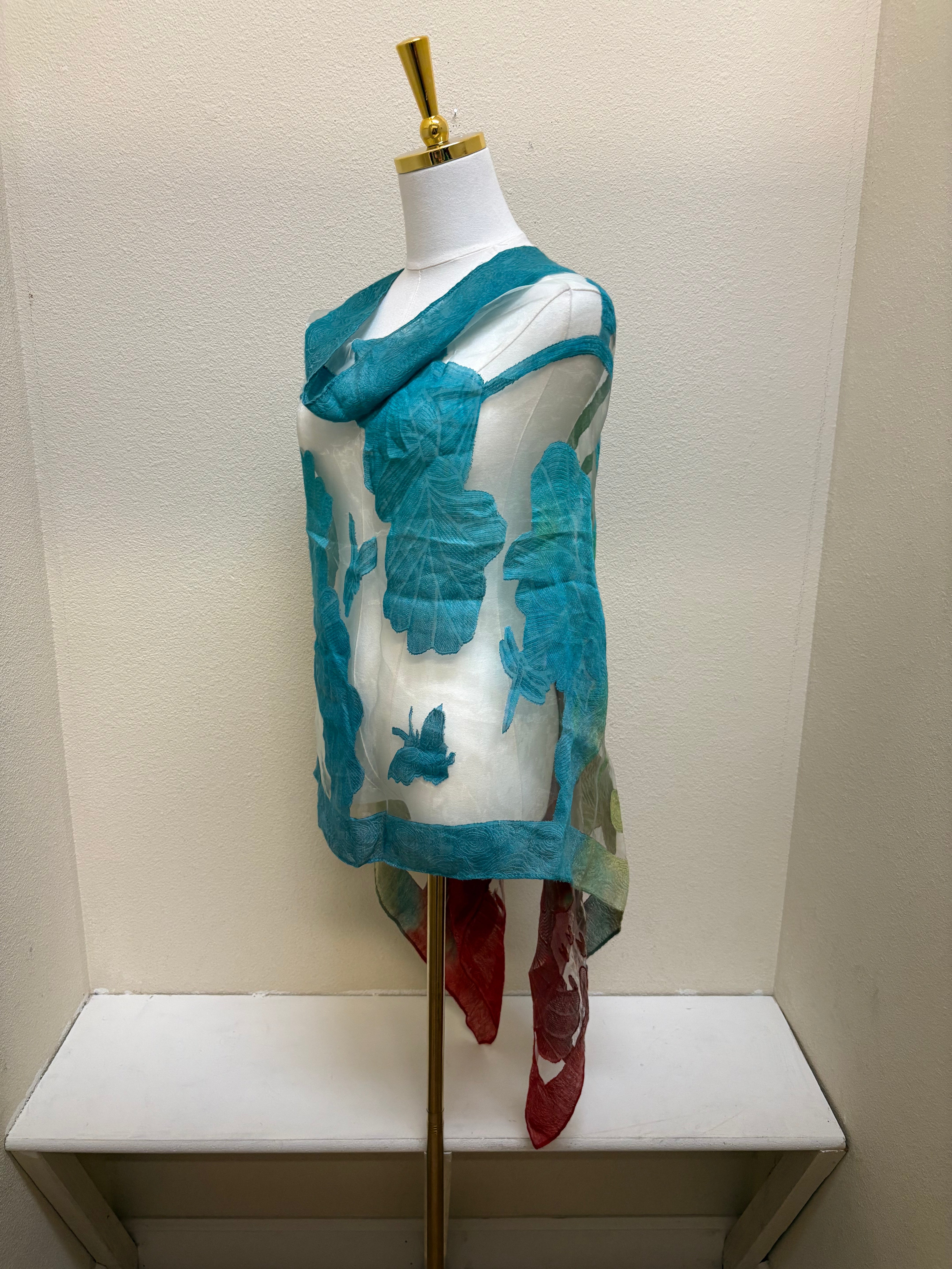 Spain In America Poncho - PRINT 34