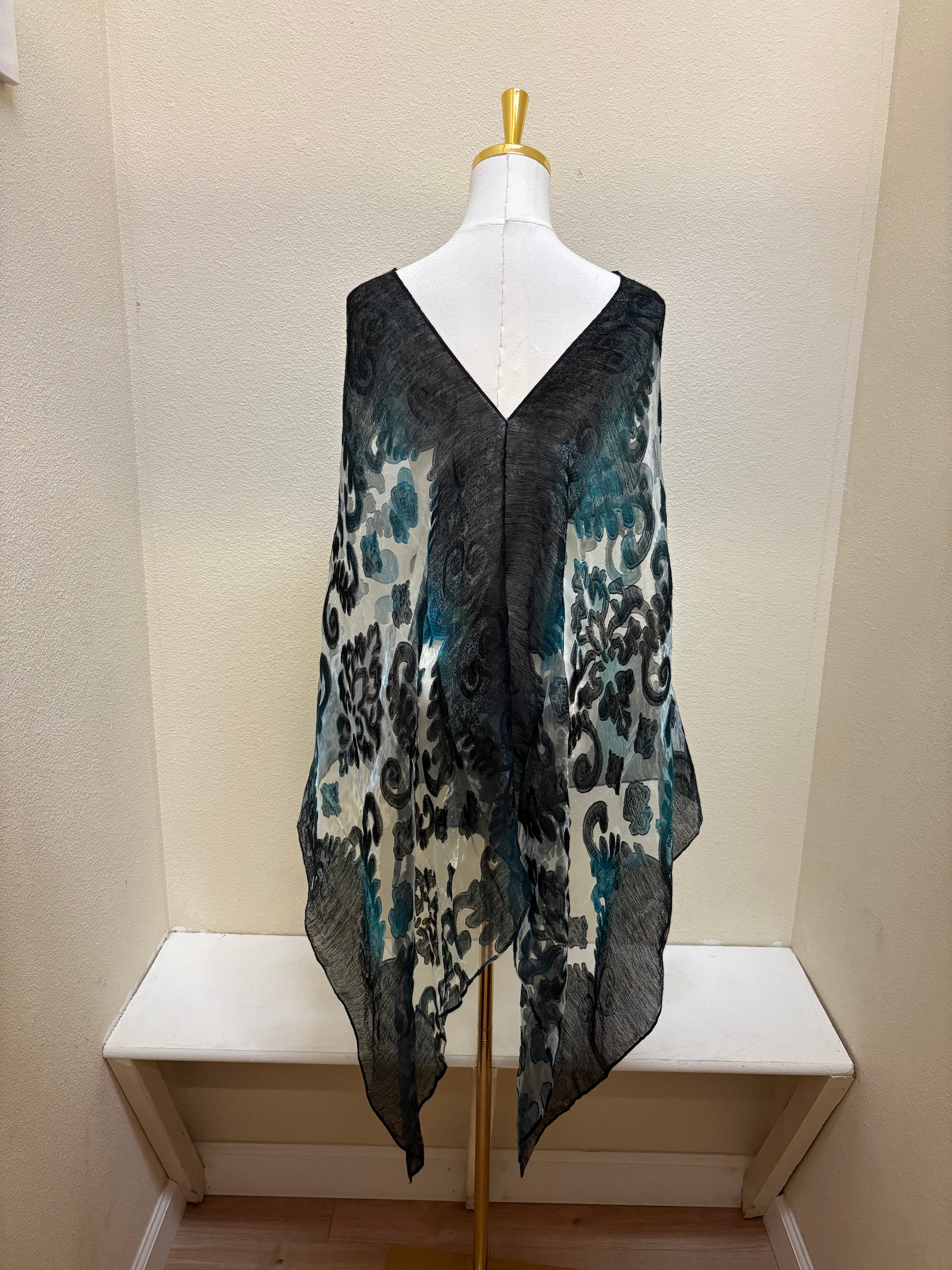 Spain In America Poncho - PRINT 11