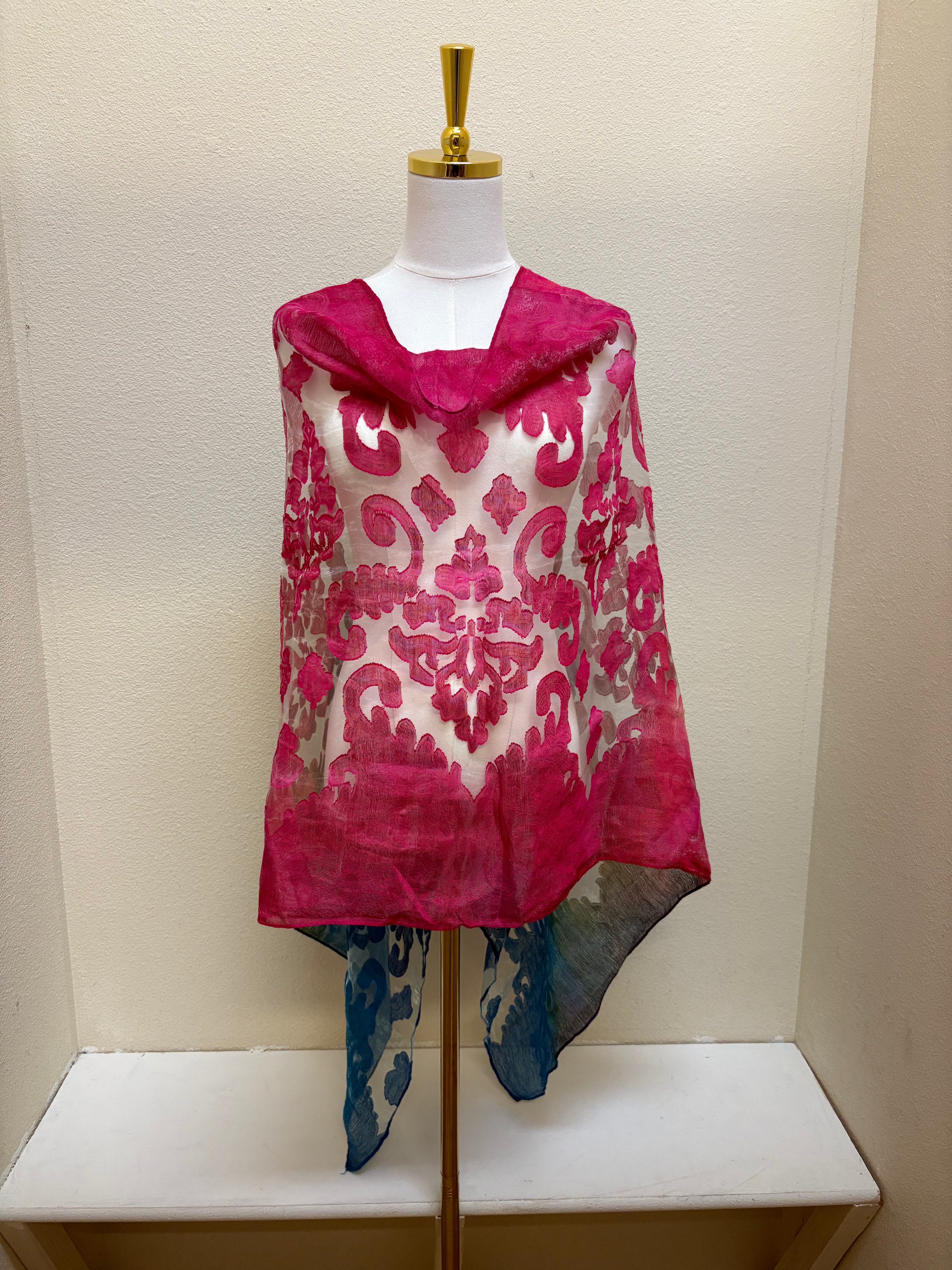 Spain In America Poncho - PRINT 38