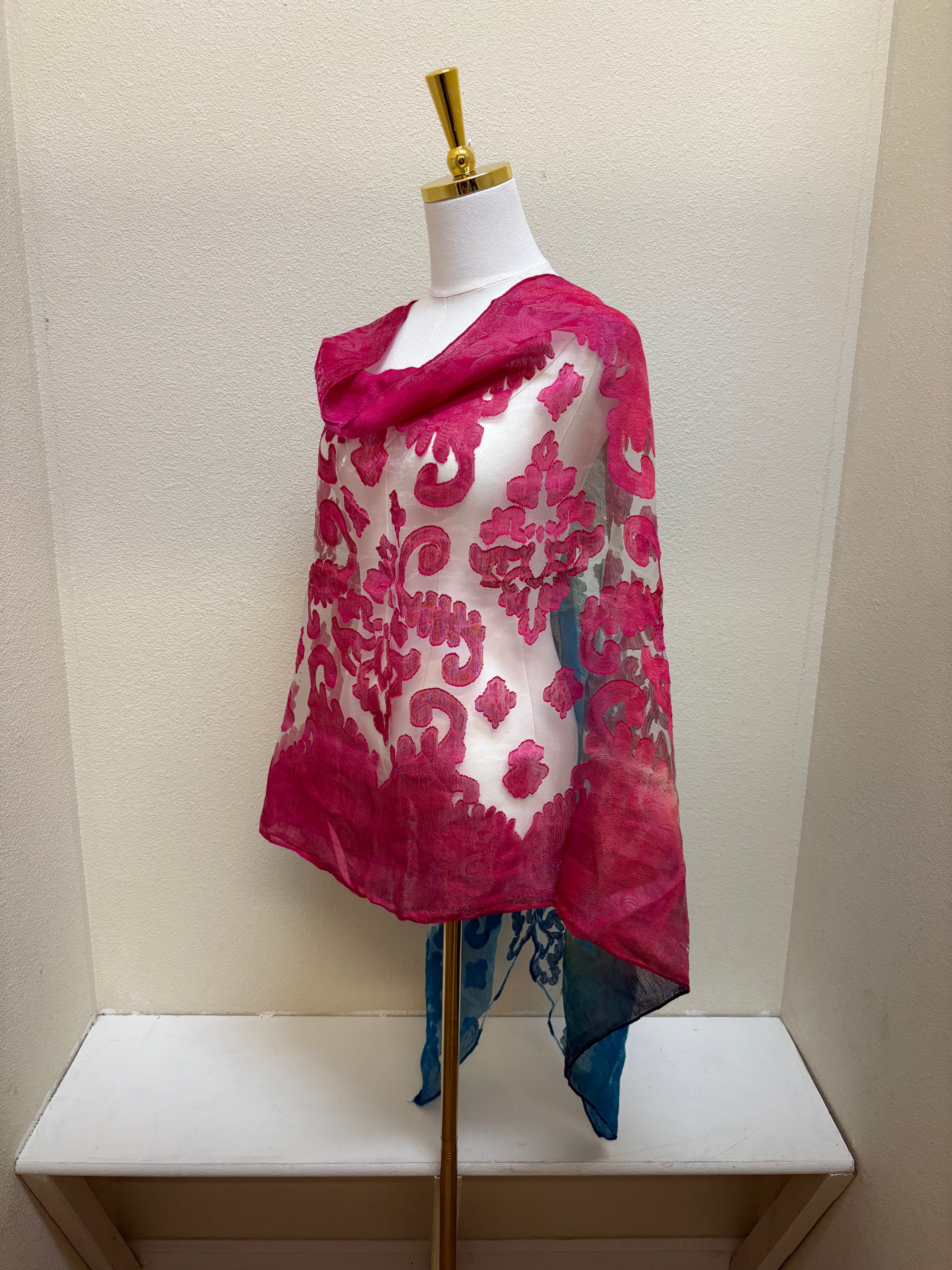 Spain In America Poncho - PRINT 38