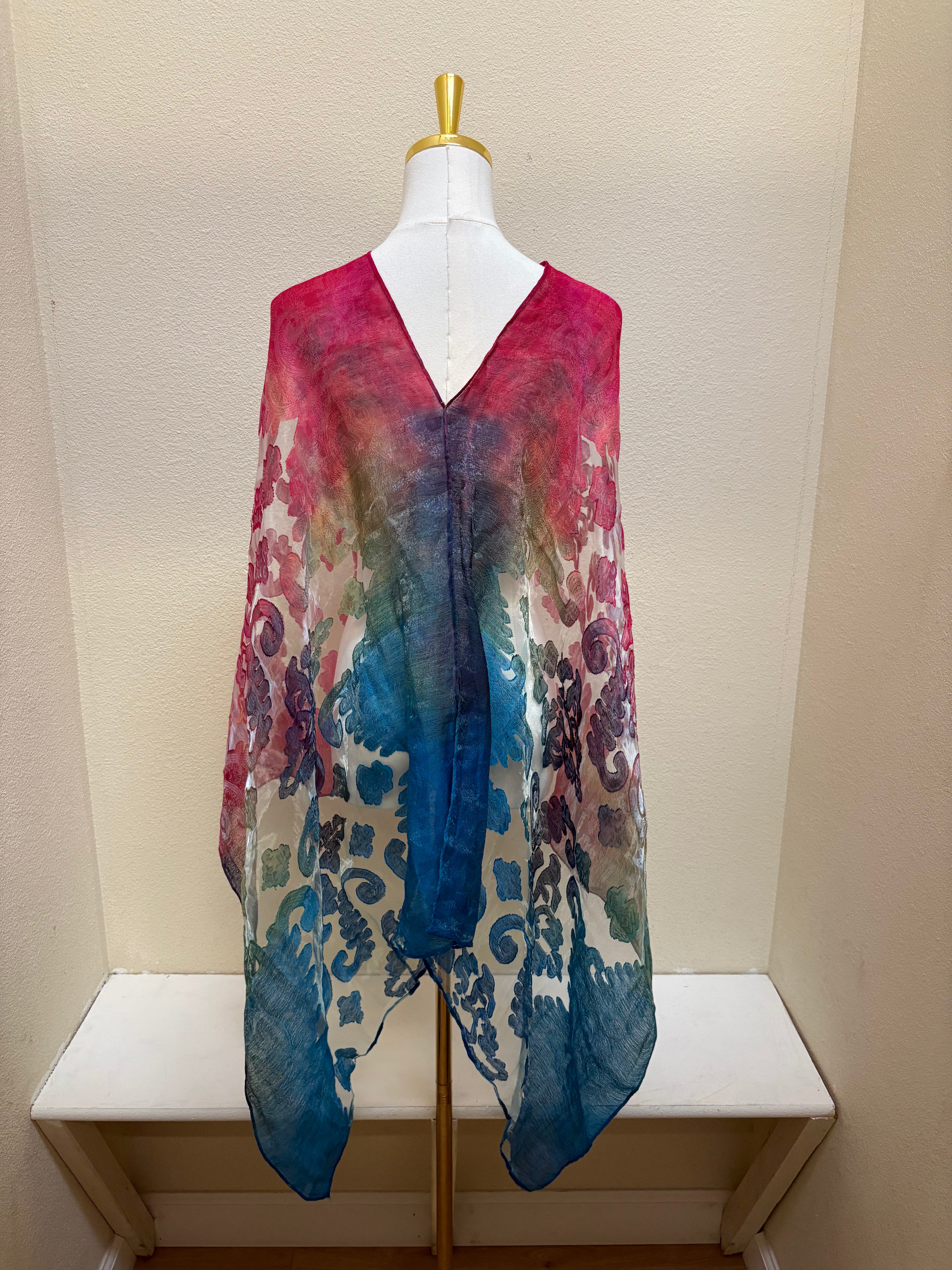 Spain In America Poncho - PRINT 38