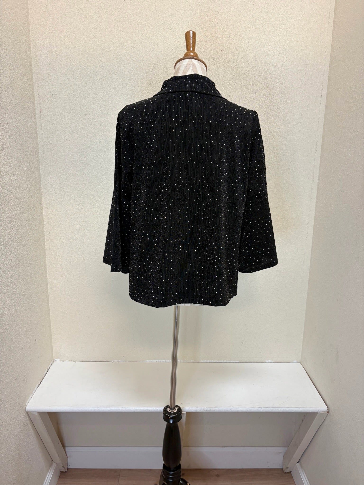 DAMEE METALLIC CROPPED JKT - 4952 - BLK