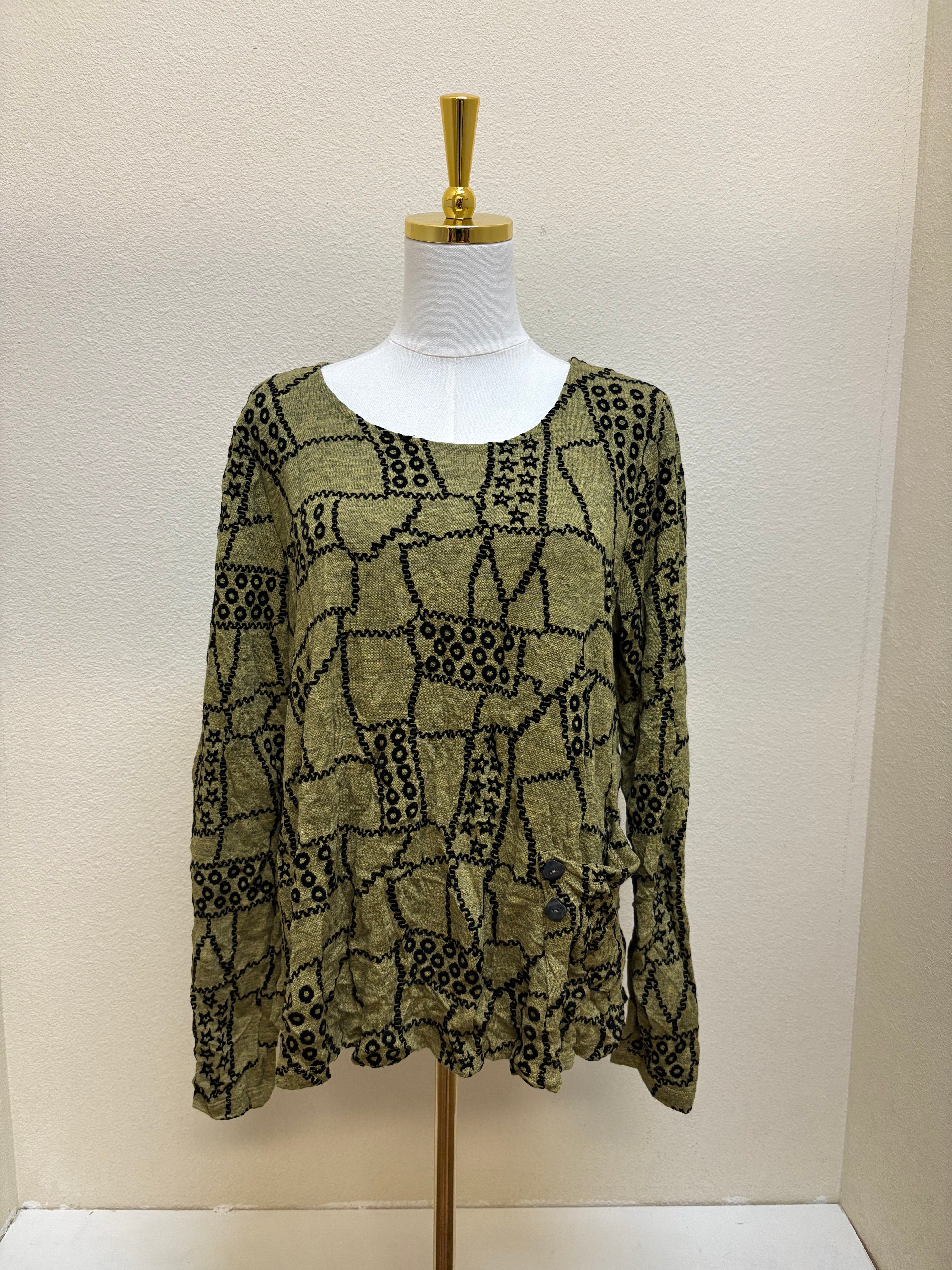 Chalet Gizel Long Sleeve Recycled Crinkle Jersey Top with Abstract Black Geometric Detailing - CB62318