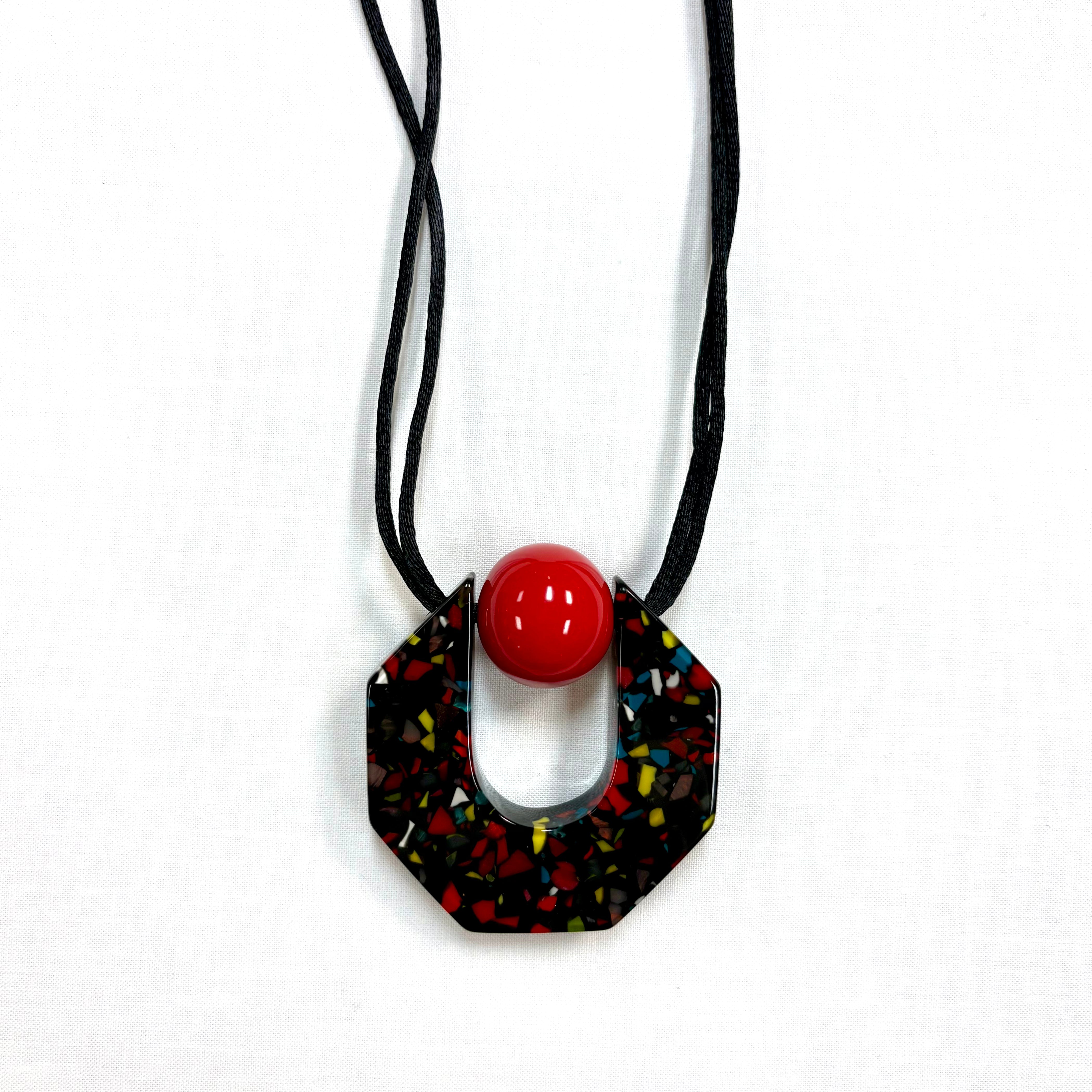 ZSISKA Red Bead & Black Multicolor Hexagon Pendant Necklace
