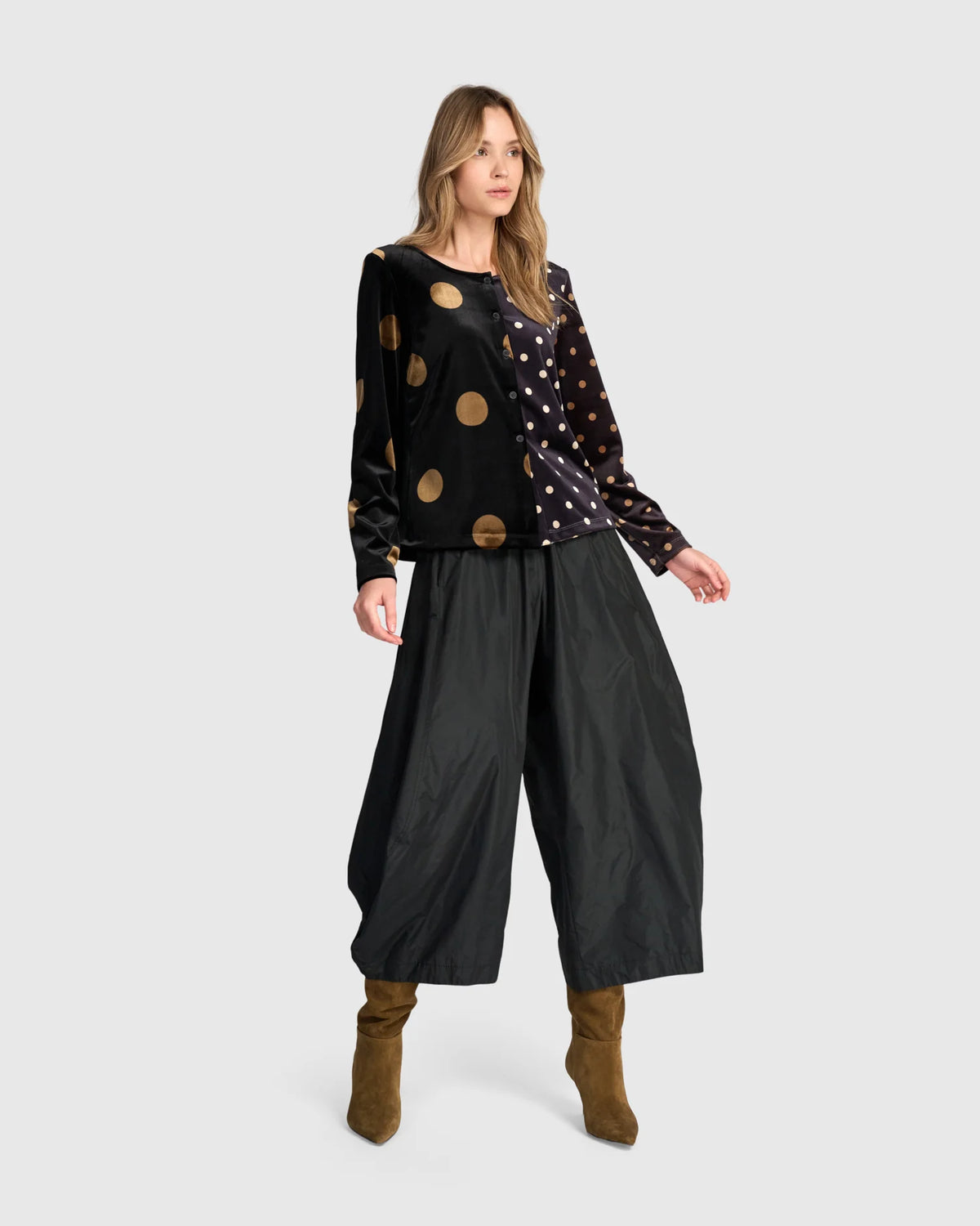 ALEMBIKA Andromeda Velvet Cardigan - AJ734E - ECLIPSE BLACK/GOLD DOT