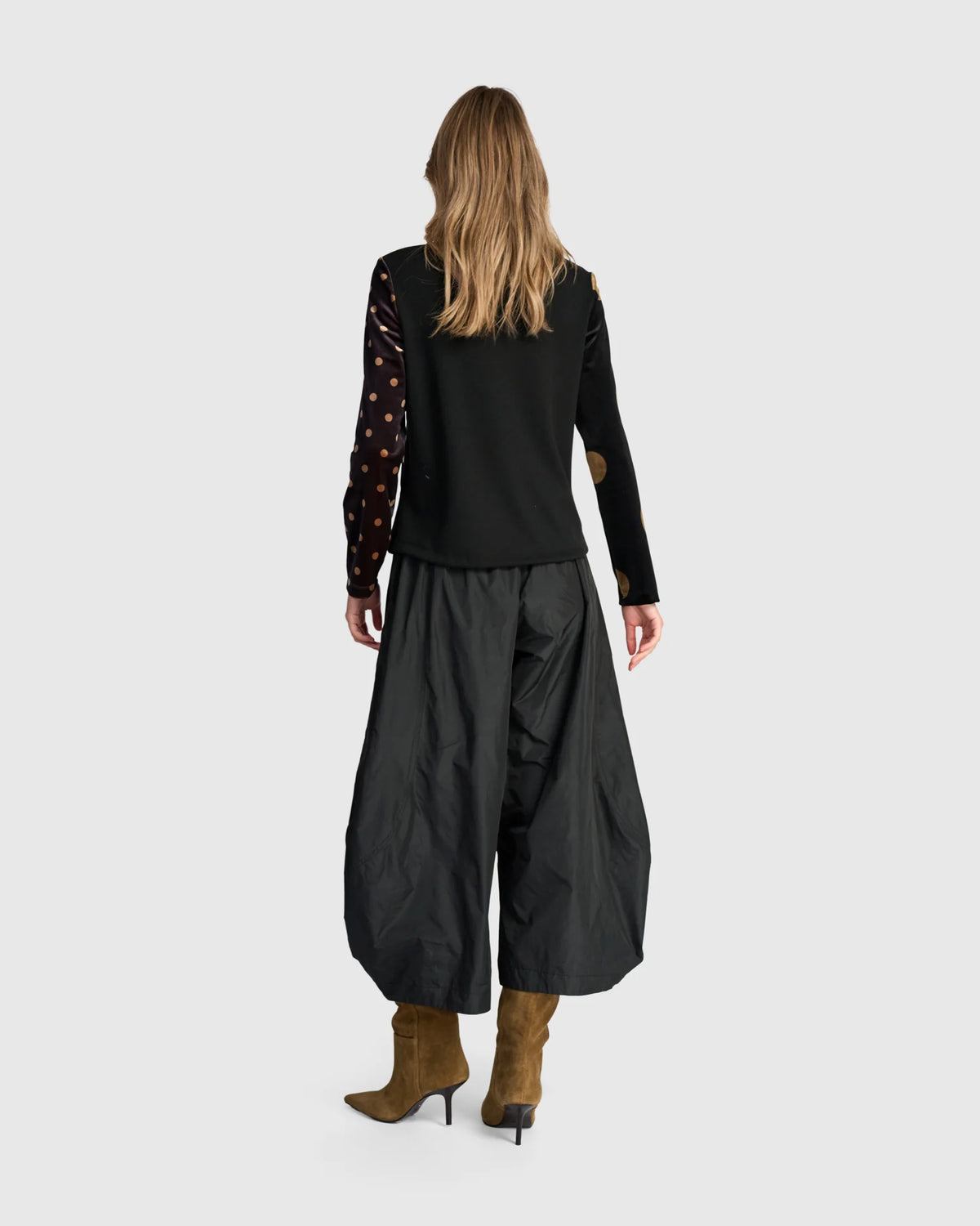 ALEMBIKA Andromeda Velvet Cardigan - AJ734E - ECLIPSE BLACK/GOLD DOT