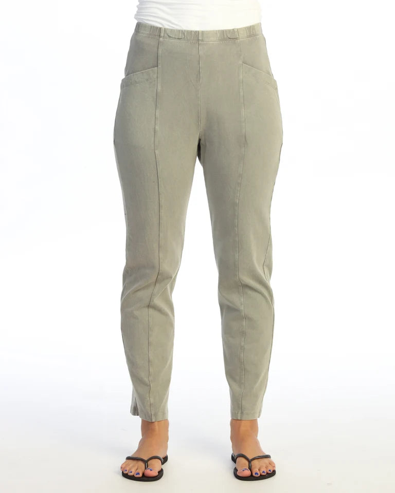 JESS & JANE Mineral Washed Cotton Spandex Pants w/ Slant Pocket and Straight Leg - M150 - STONE