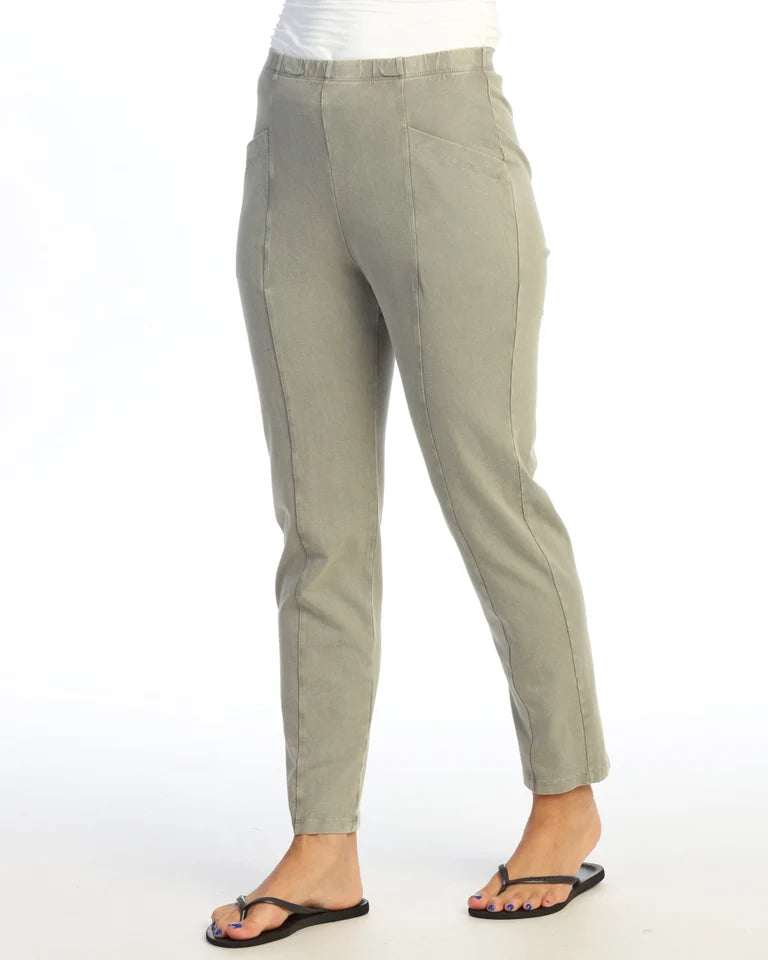 JESS & JANE Mineral Washed Cotton Spandex Pants w/ Slant Pocket and Straight Leg - M150 - STONE