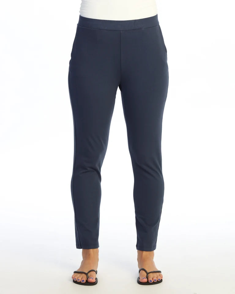 JESS & JANE Garment Dyed Cotton Spandex Slim Crop Pants w/ Pockets - M151 - NAVY