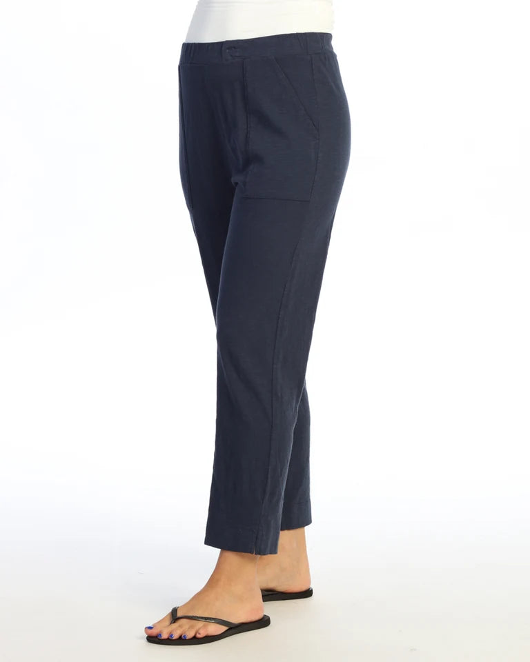 JESS & JANE Garment Dyed Cotton Slub Straight Crop Pants w/ Patch Pocket and Side Slit - M152 - NAVY