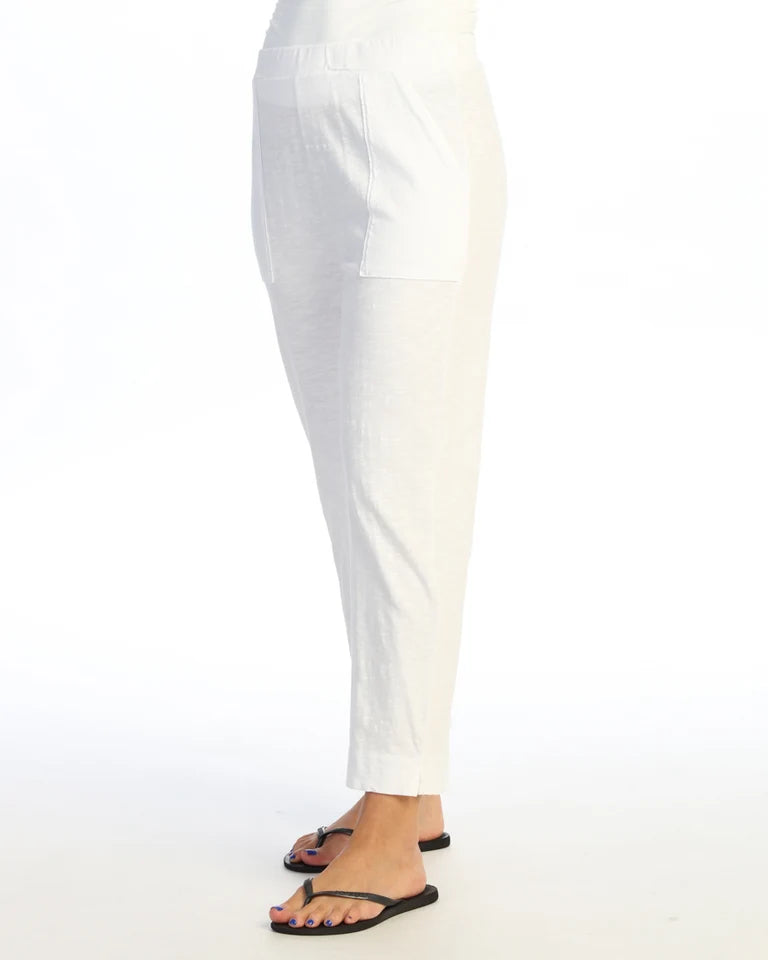 JESS & JANE Garment Dyed Cotton Slub Straight Crop Pants w/ Patch Pocket and Side Slit - M152 - WHITE