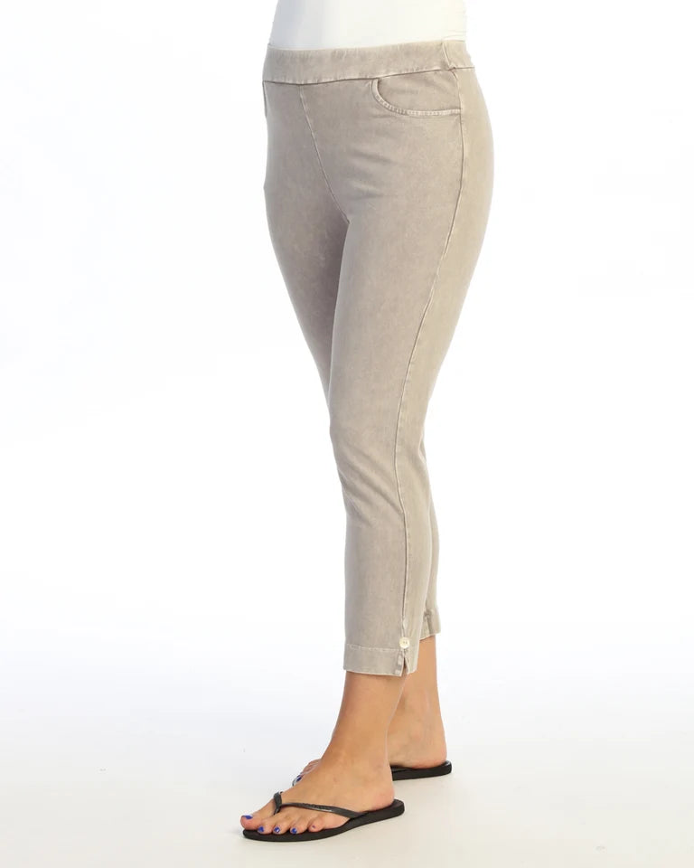 JESS & JANE Mineral Washed Cotton Spandex Capri Pant w/ Scoop Pocket, Slit, and Buttons - M154 - SLATE