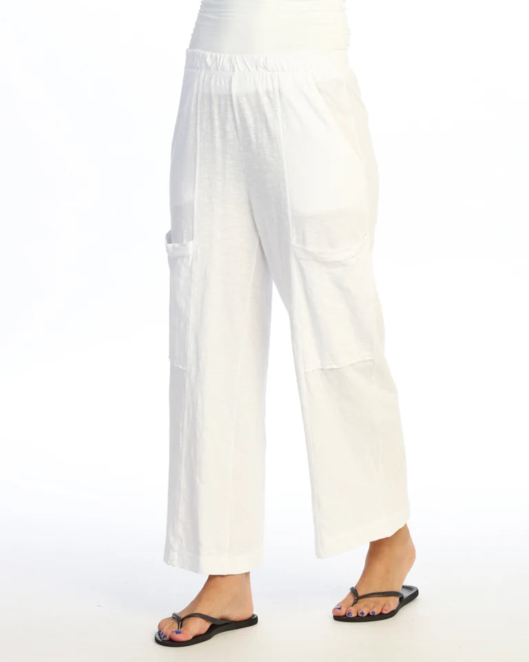 JESS & JANE Garment Dyed Cotton Slub Crop Wide Leg Pant w/ Slant and Cargo Pockets - M155 - WHITE