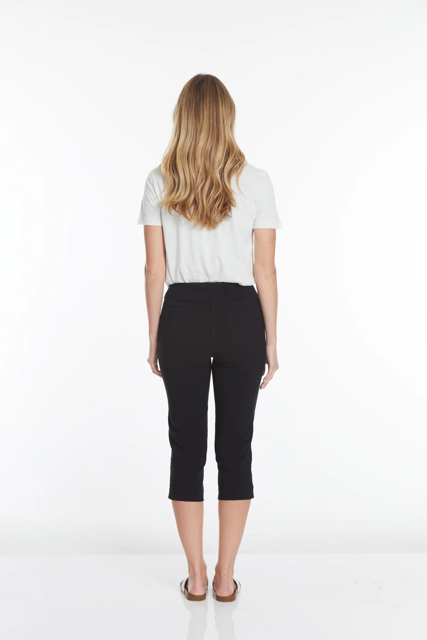Slimsation Stretch Capri With Pockets & Tummy Control (M2603)- BLACK