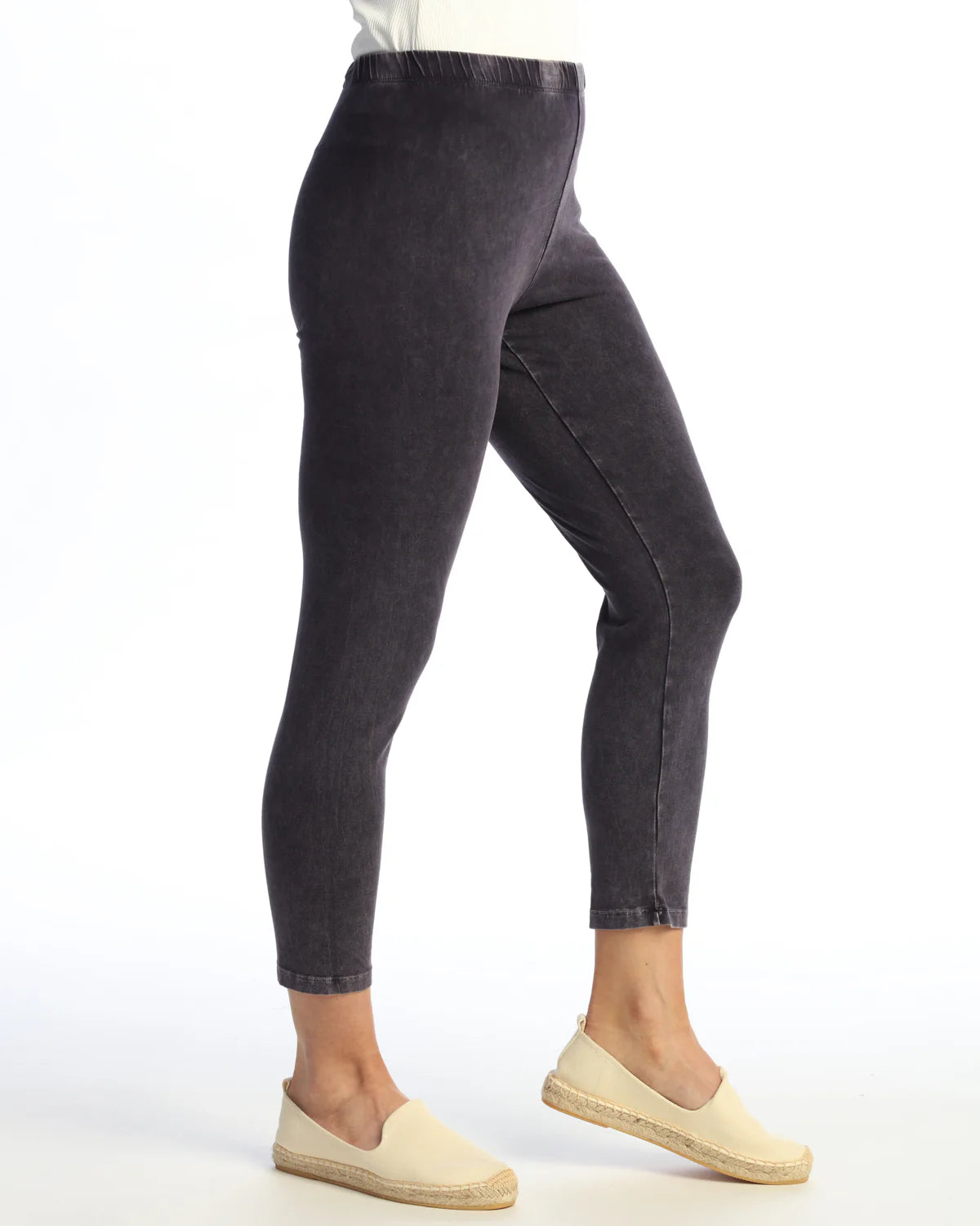 JESS & JANE "CROP LEGGING" - M37 - VIOLET