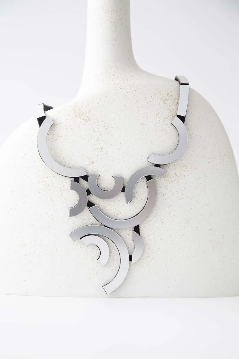 ISKIN SISTERS Mies Orbit Necklace Large - MS45SL-JN - SILVER