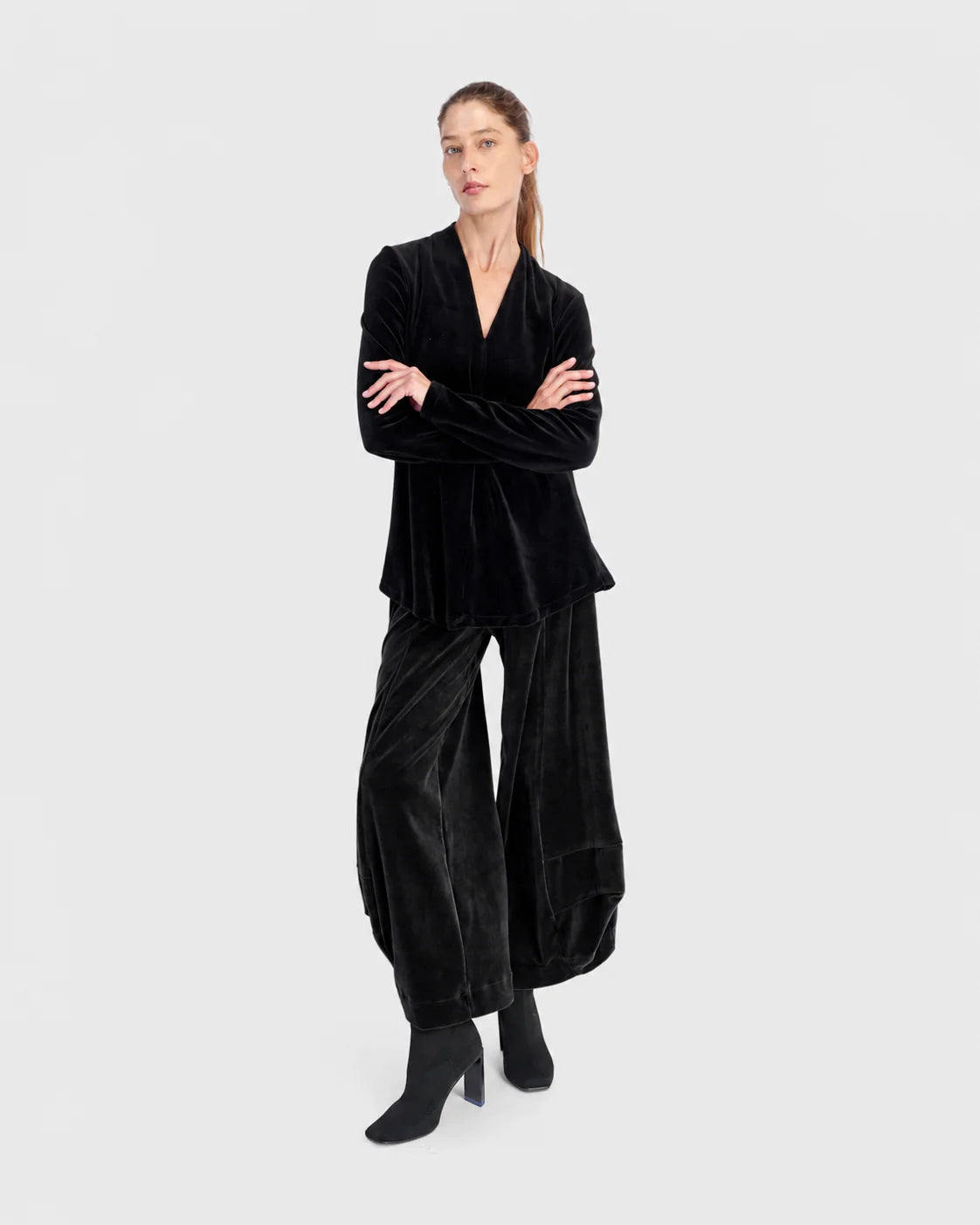 ALEMBIKA Everyday Velvet V-Neck Top - AT705B - BLACK